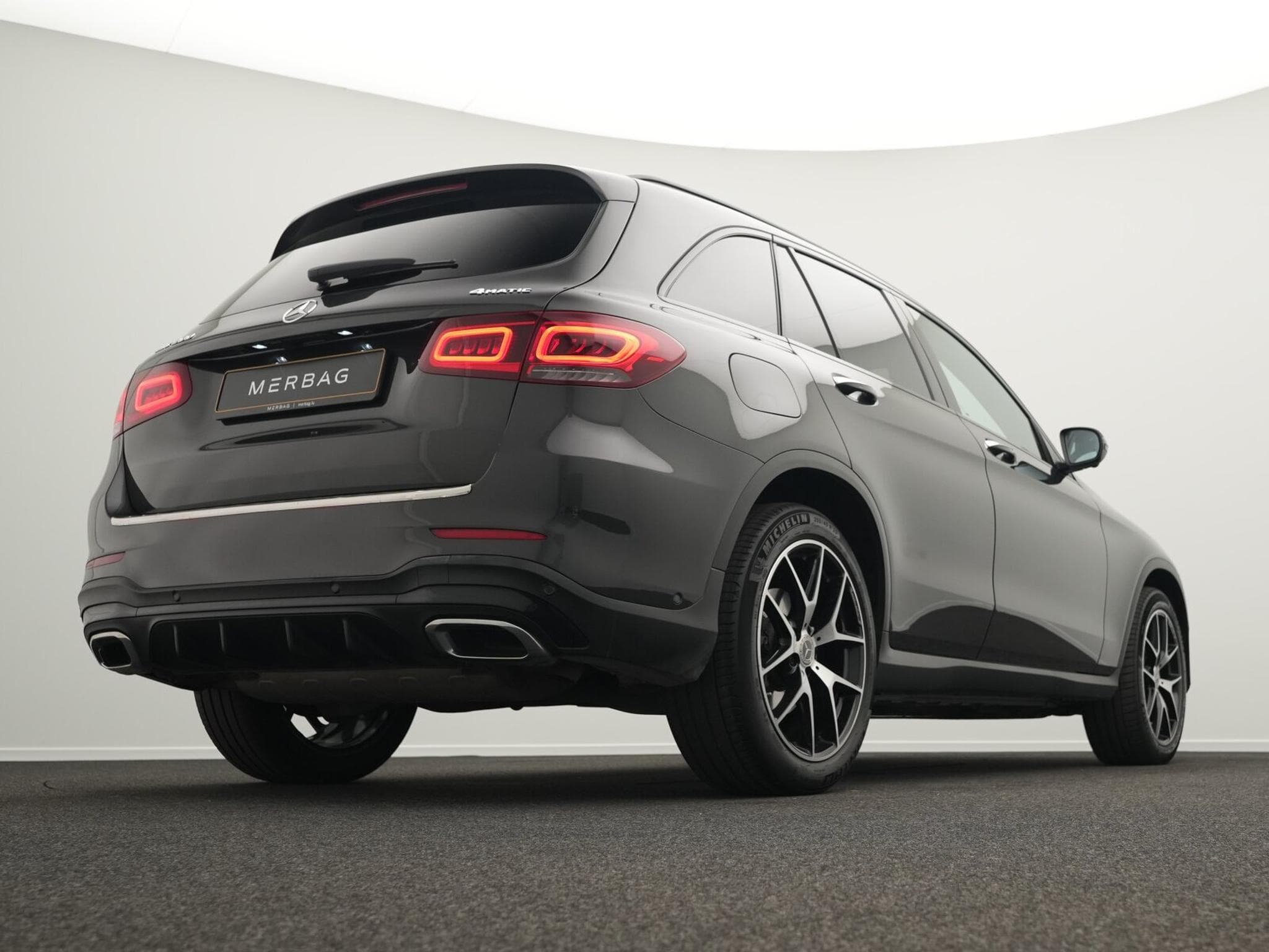 Mercedes GLC 300 4MATIC (2020) - Foto 9