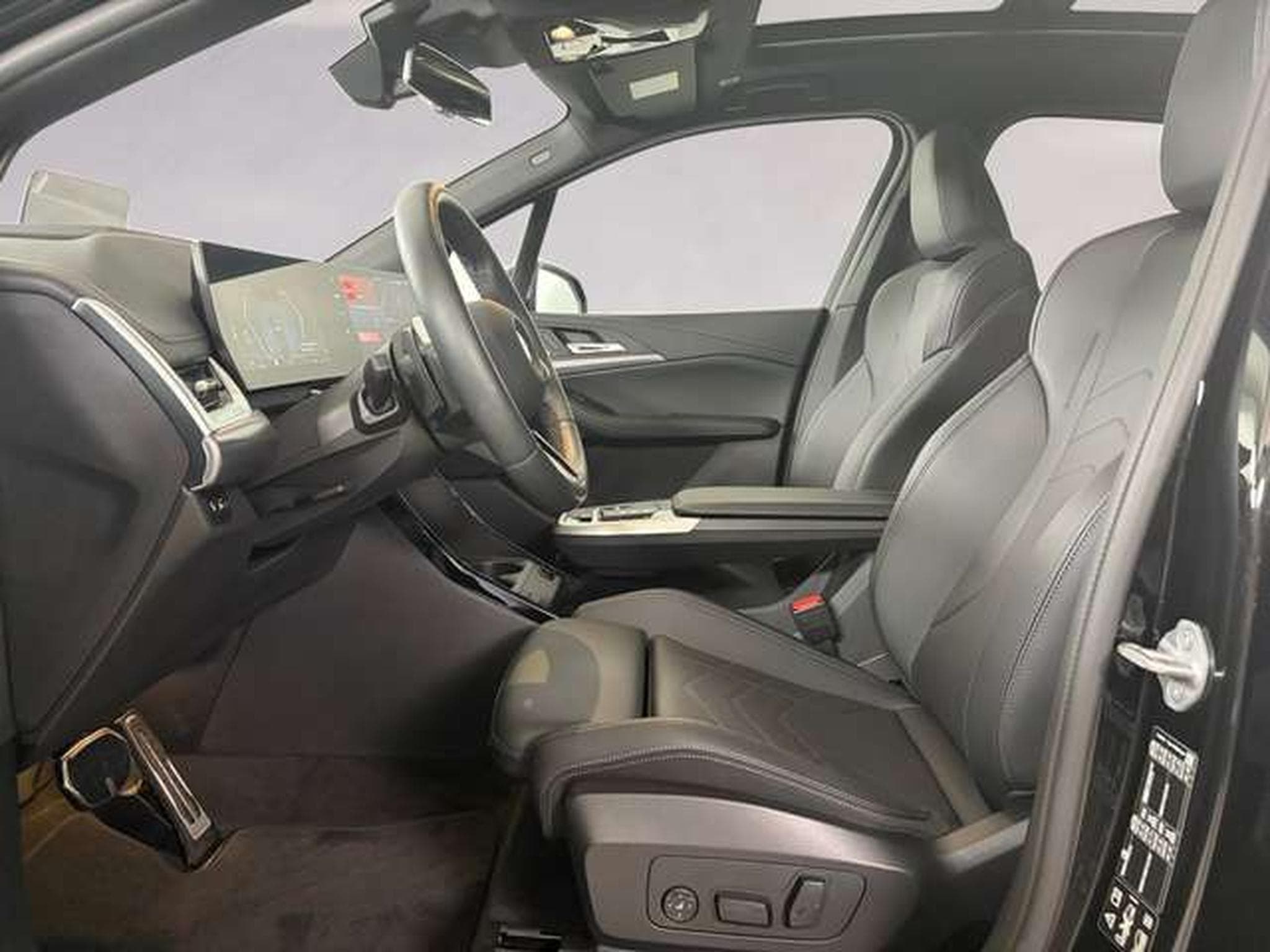 BMW 223 xDrive DAB LED (2025) - Foto 8
