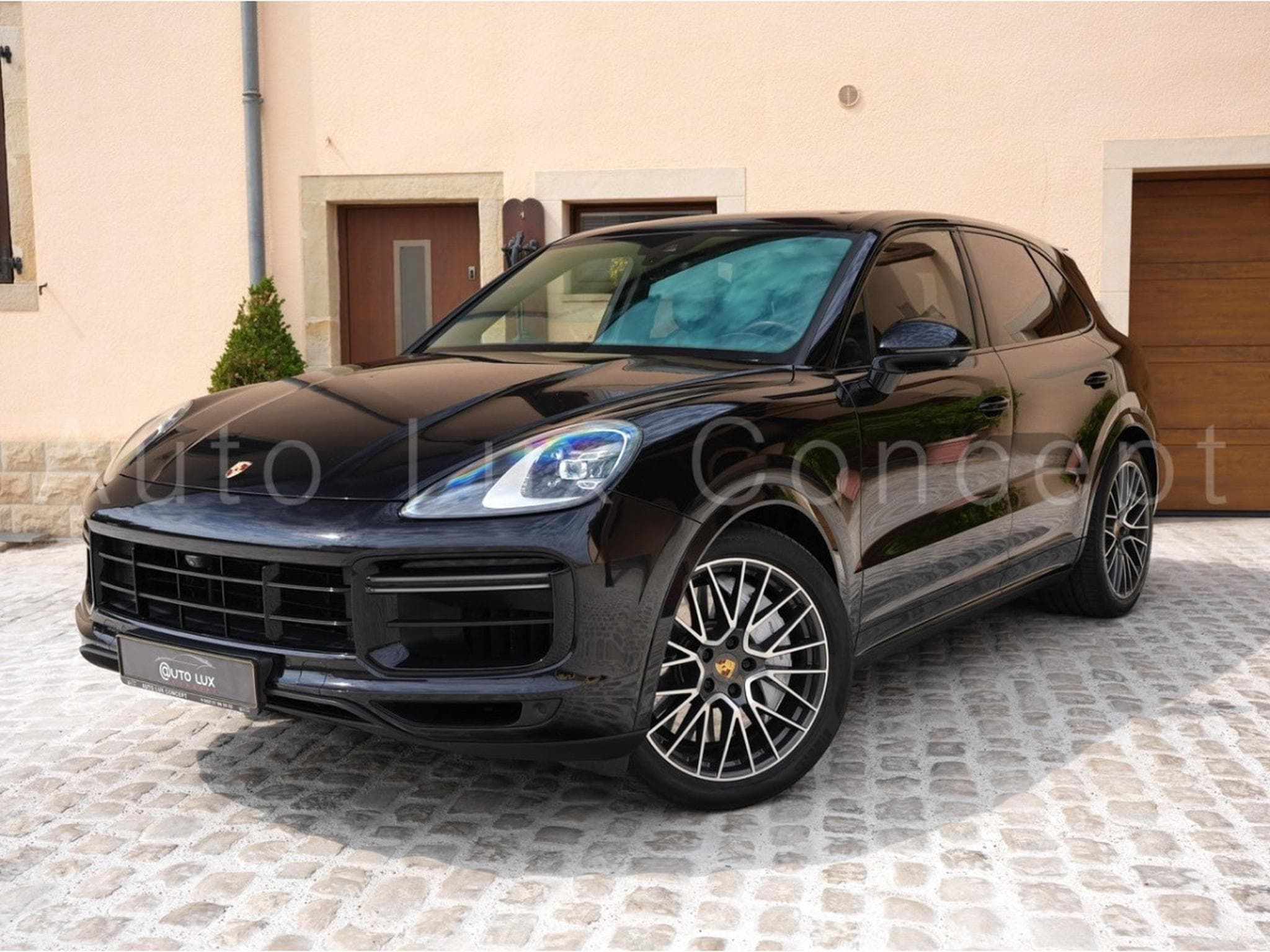 Porsche Cayenne Turbo (2018) - Photo 1