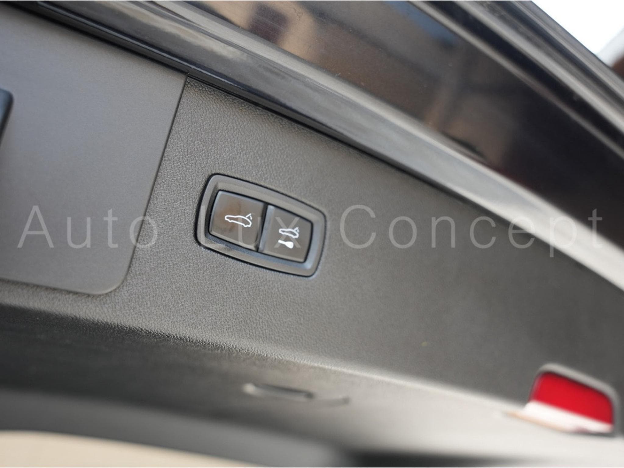 Porsche Cayenne Turbo (2018) - Photo 23