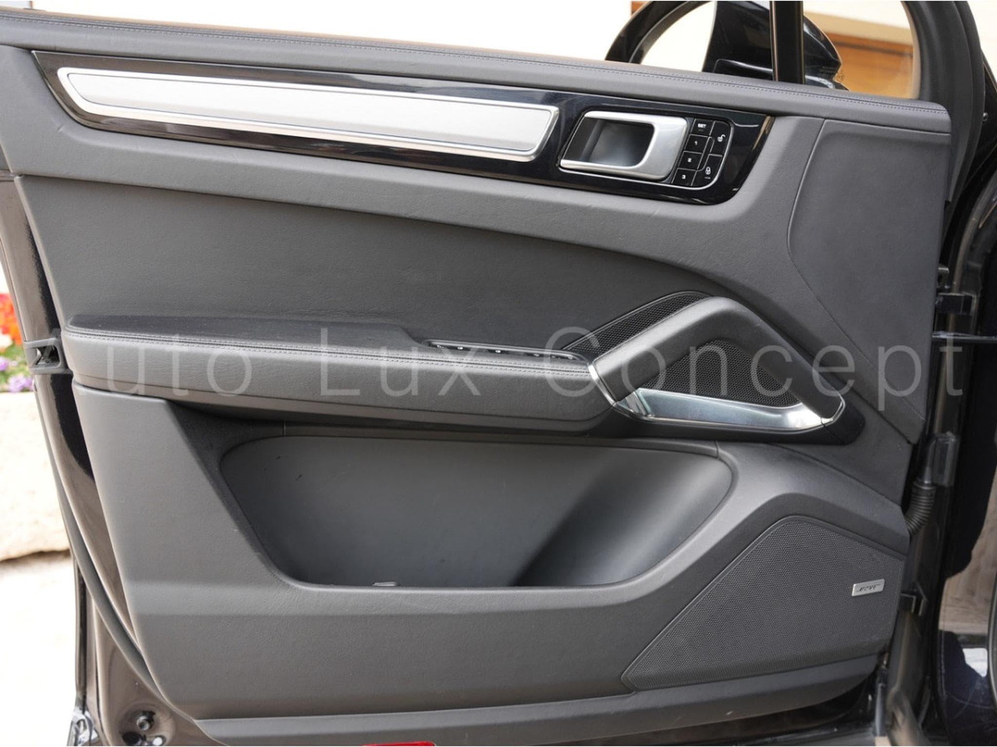 Porsche Cayenne Turbo (2018) - Photo 9