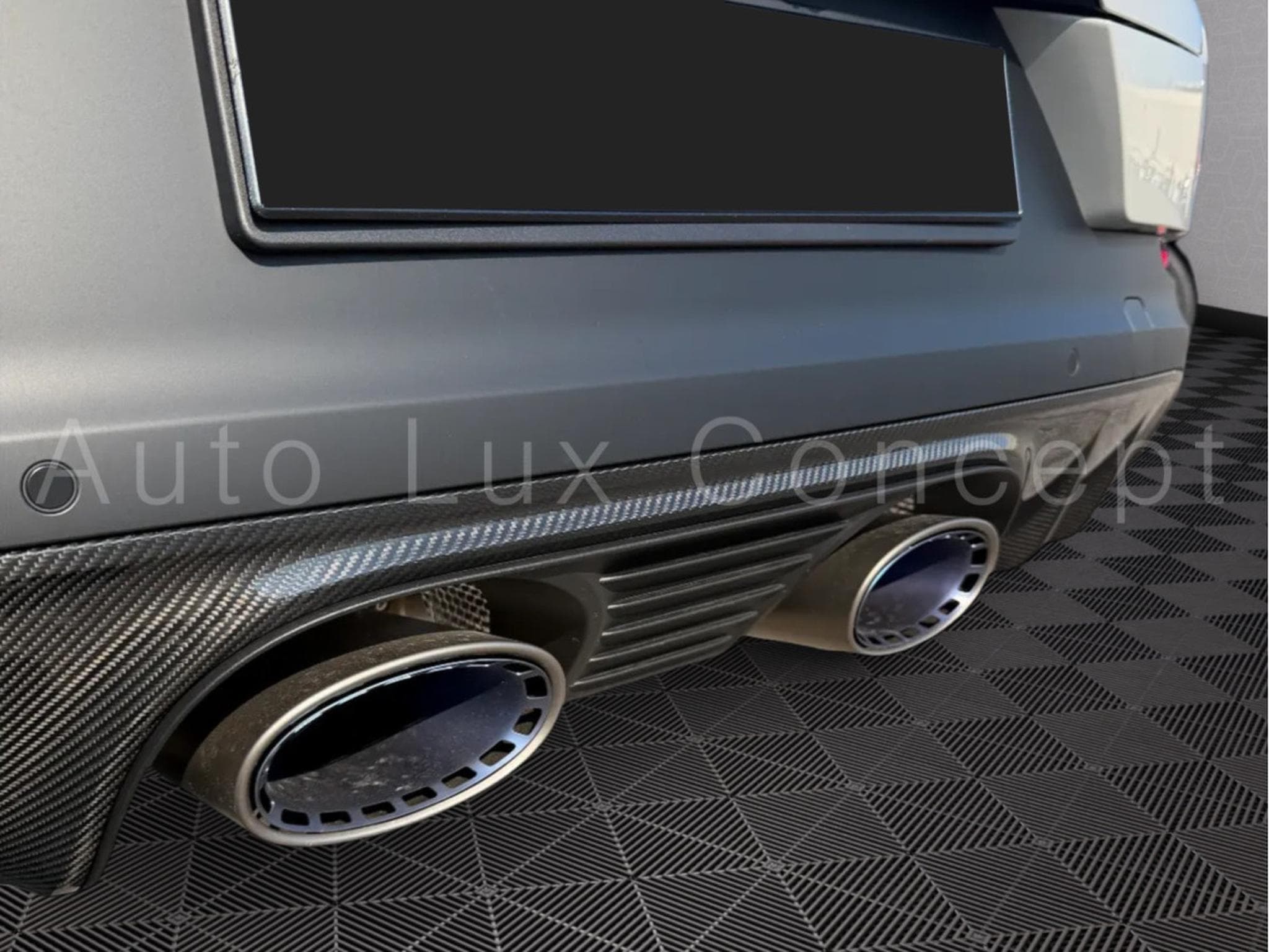 Porsche Cayenne Turbo E-Hybrid Coupé avec Pack GT (2026) - Photo 30