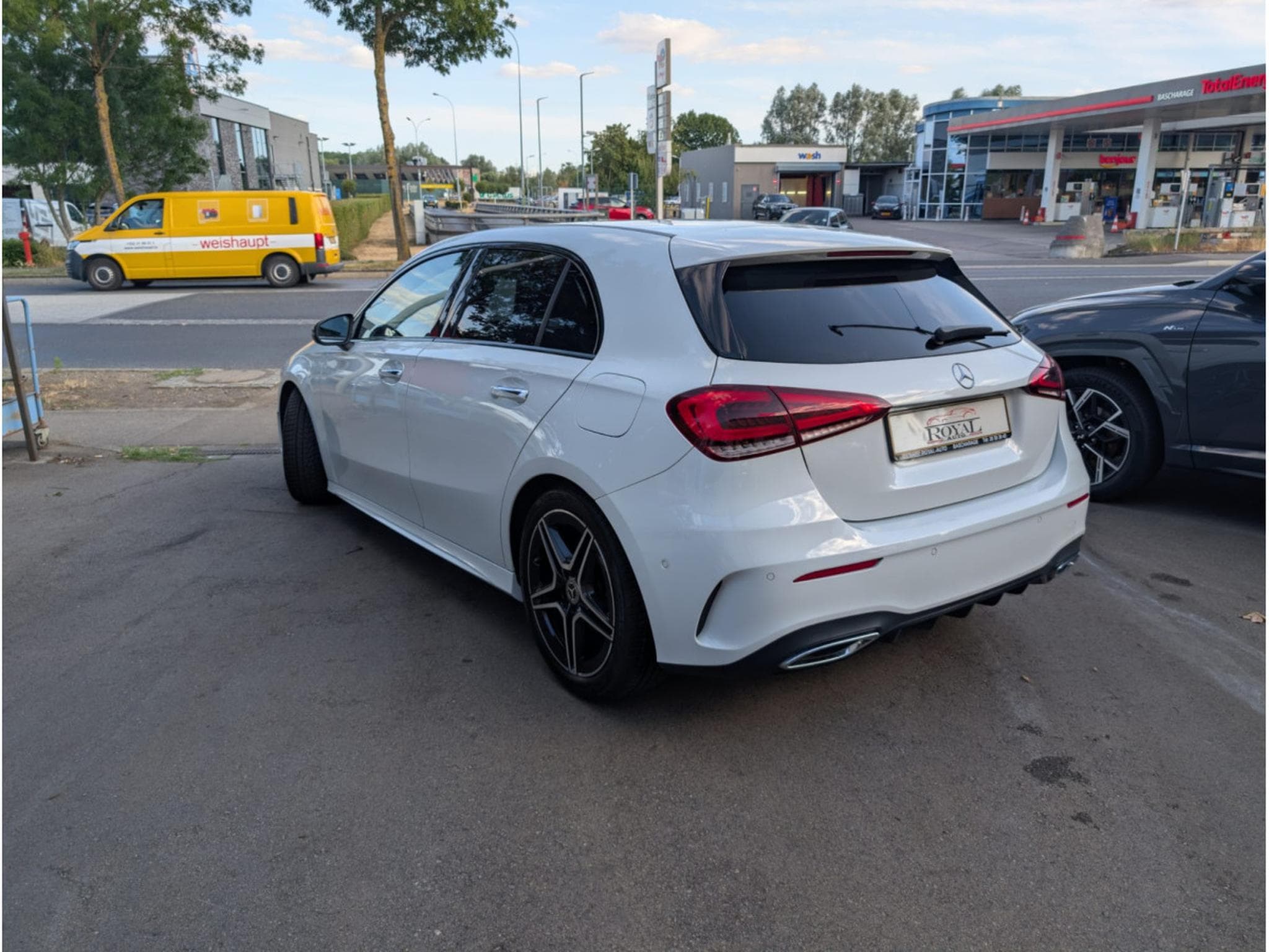 Mercedes A 200 AMG LINE 150CV 7G-TRONIC * GARANTIE 36 MOIS * (2021) - Foto 2