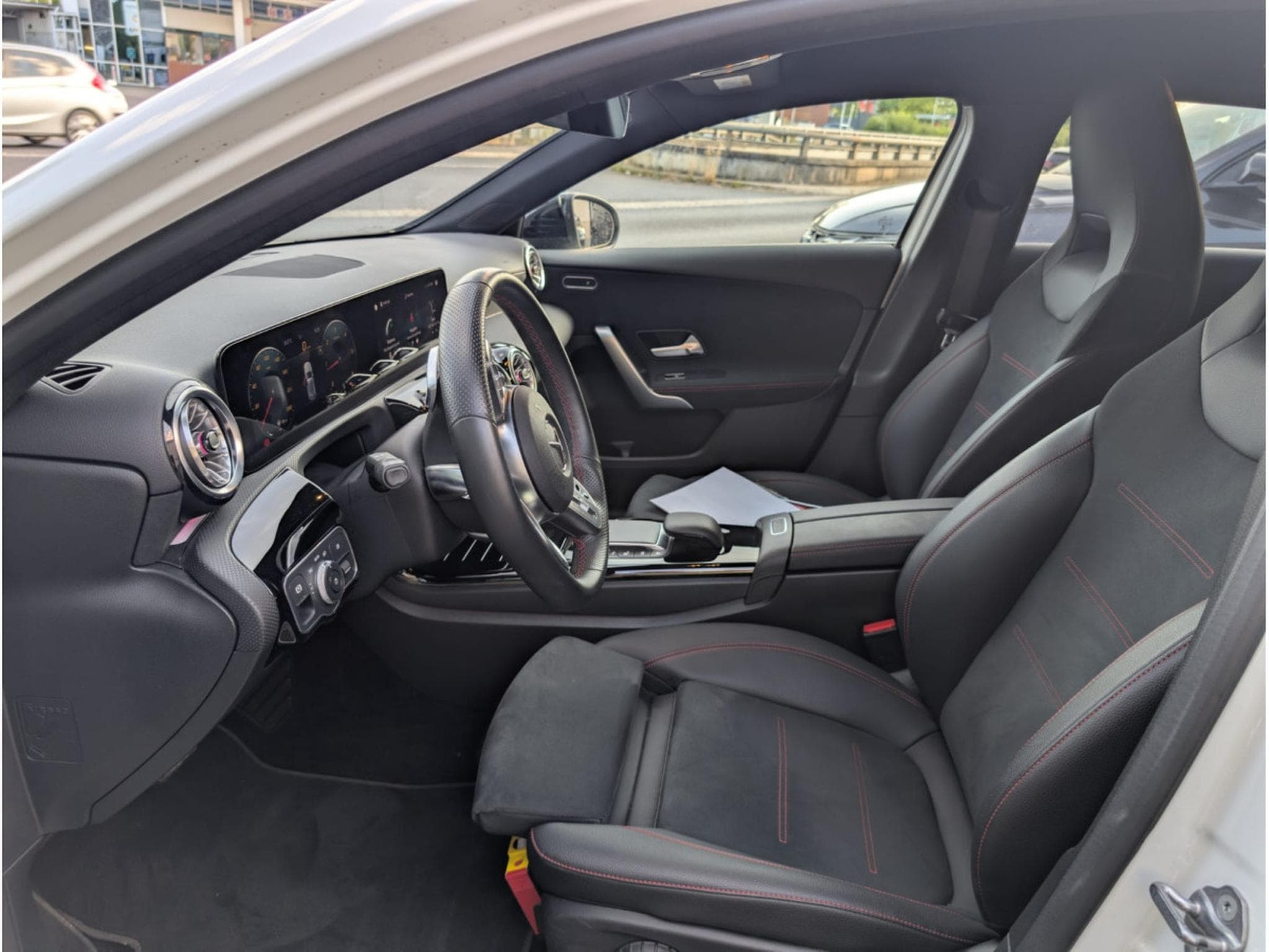 Mercedes A 200 AMG LINE 150CV 7G-TRONIC * GARANTIE 36 MOIS * (2021) - Foto 9