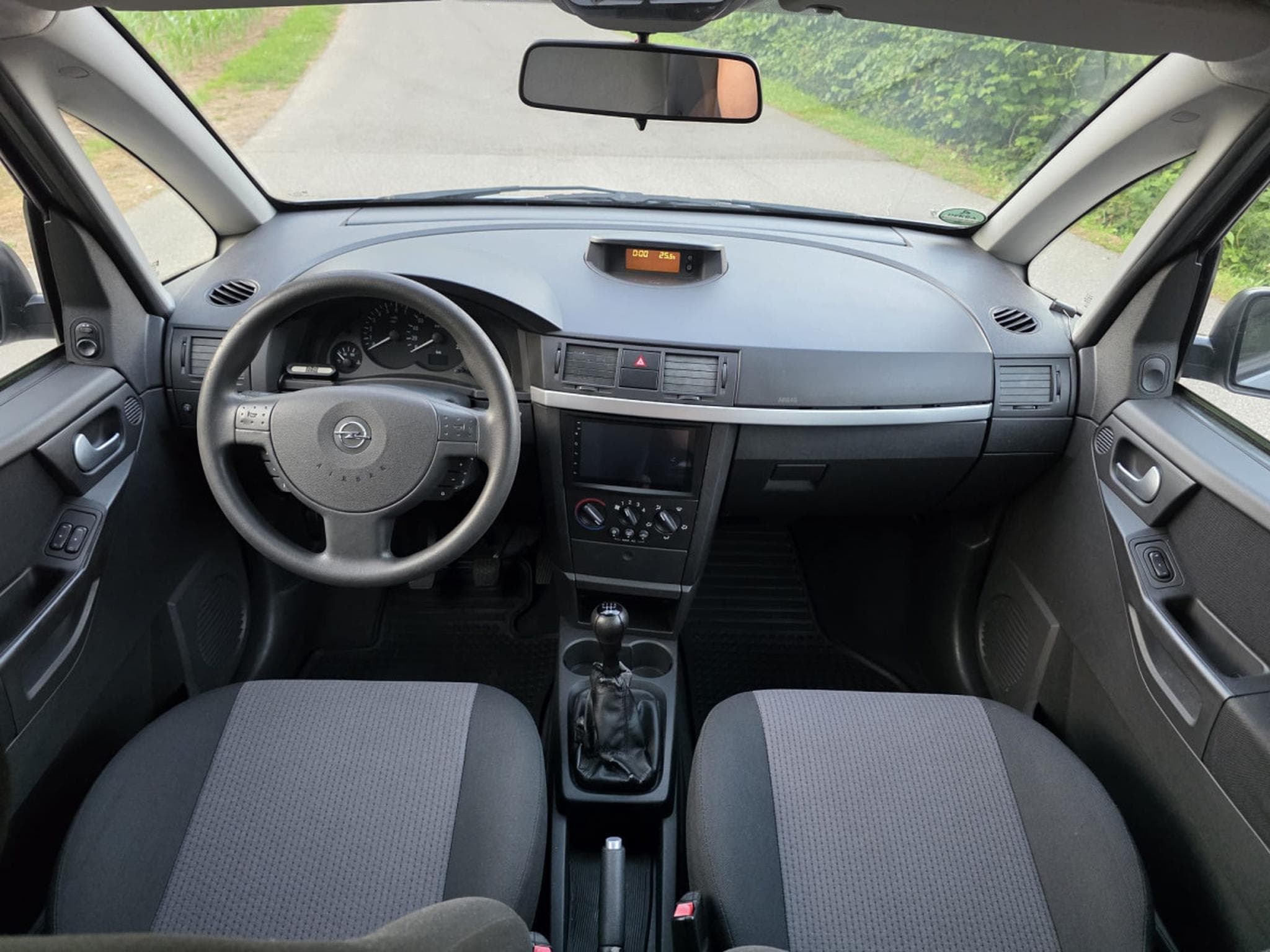 Opel Meriva 1.6 (2005) - Photo 5