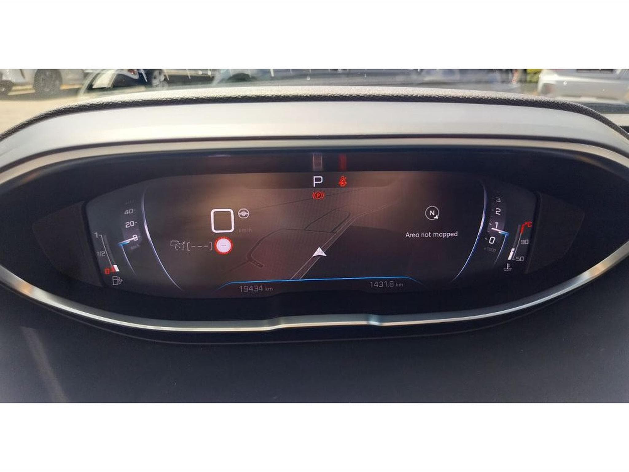 Peugeot 5008 1.2 puretech 131GT-LINE EAT8 (2024) - Photo 17