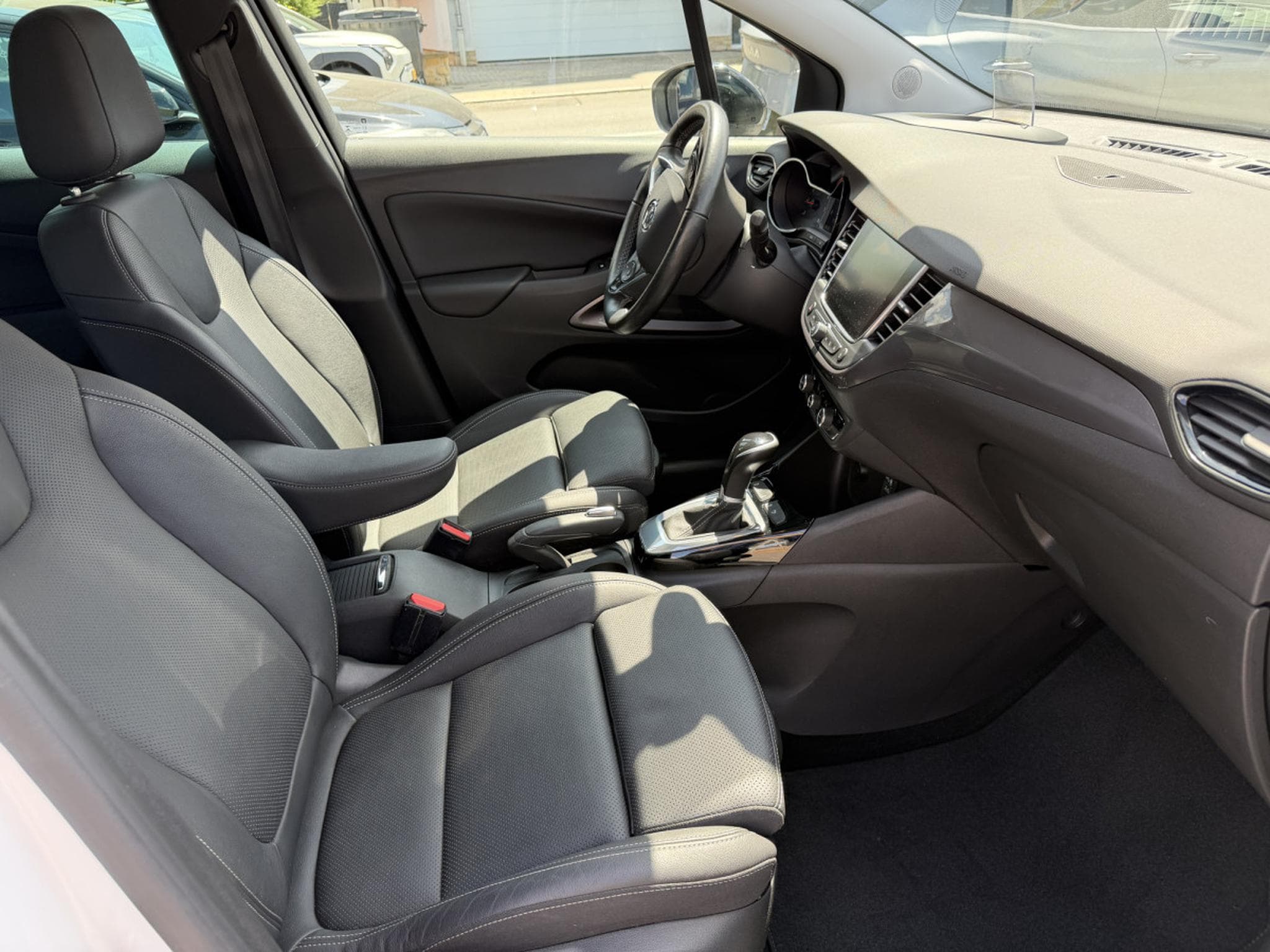 Opel Crossland 130 Innovation Auto. (2020) - Foto 13