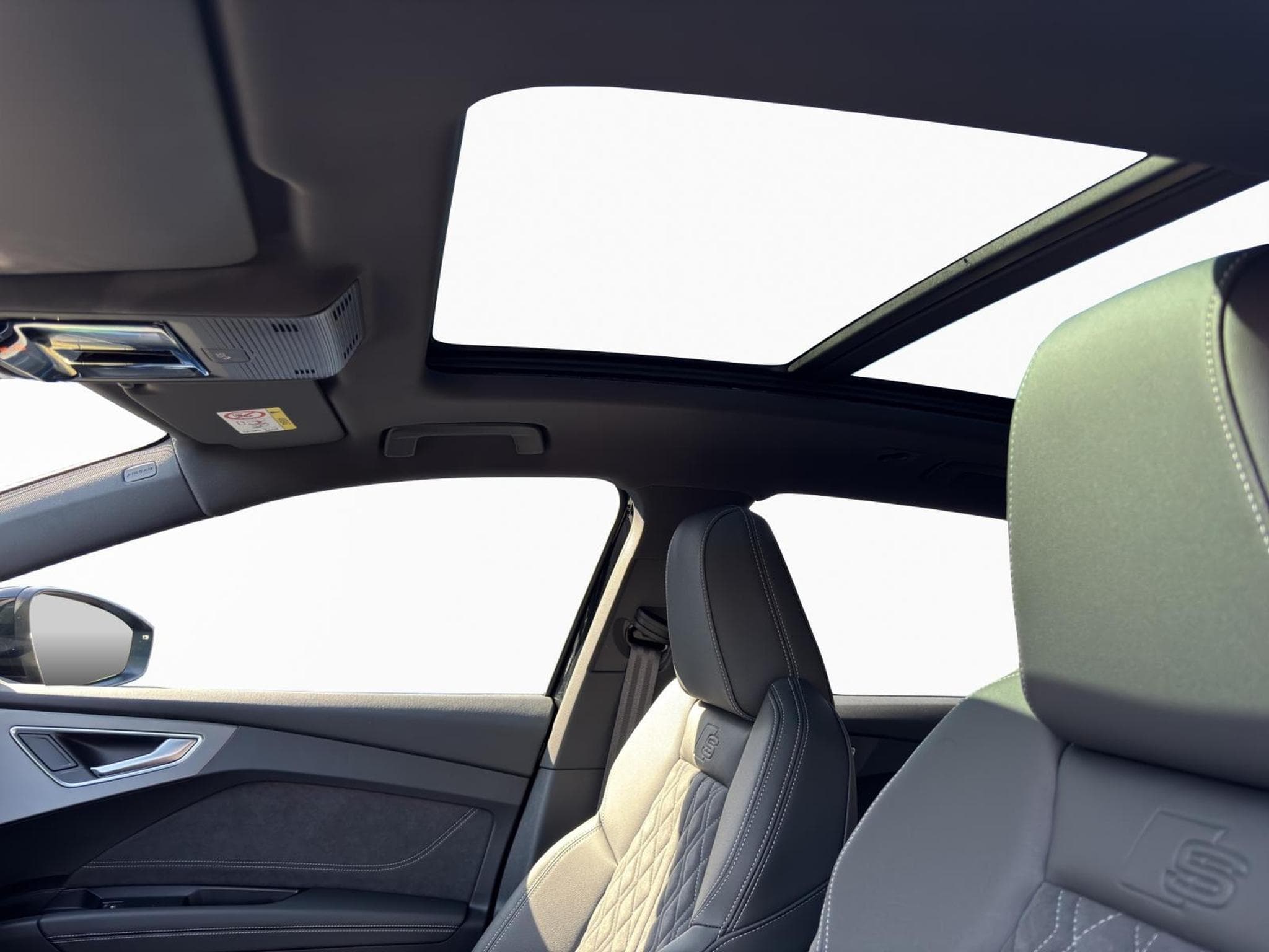 Audi Q4 e-tron SUV (2026) - Photo 13