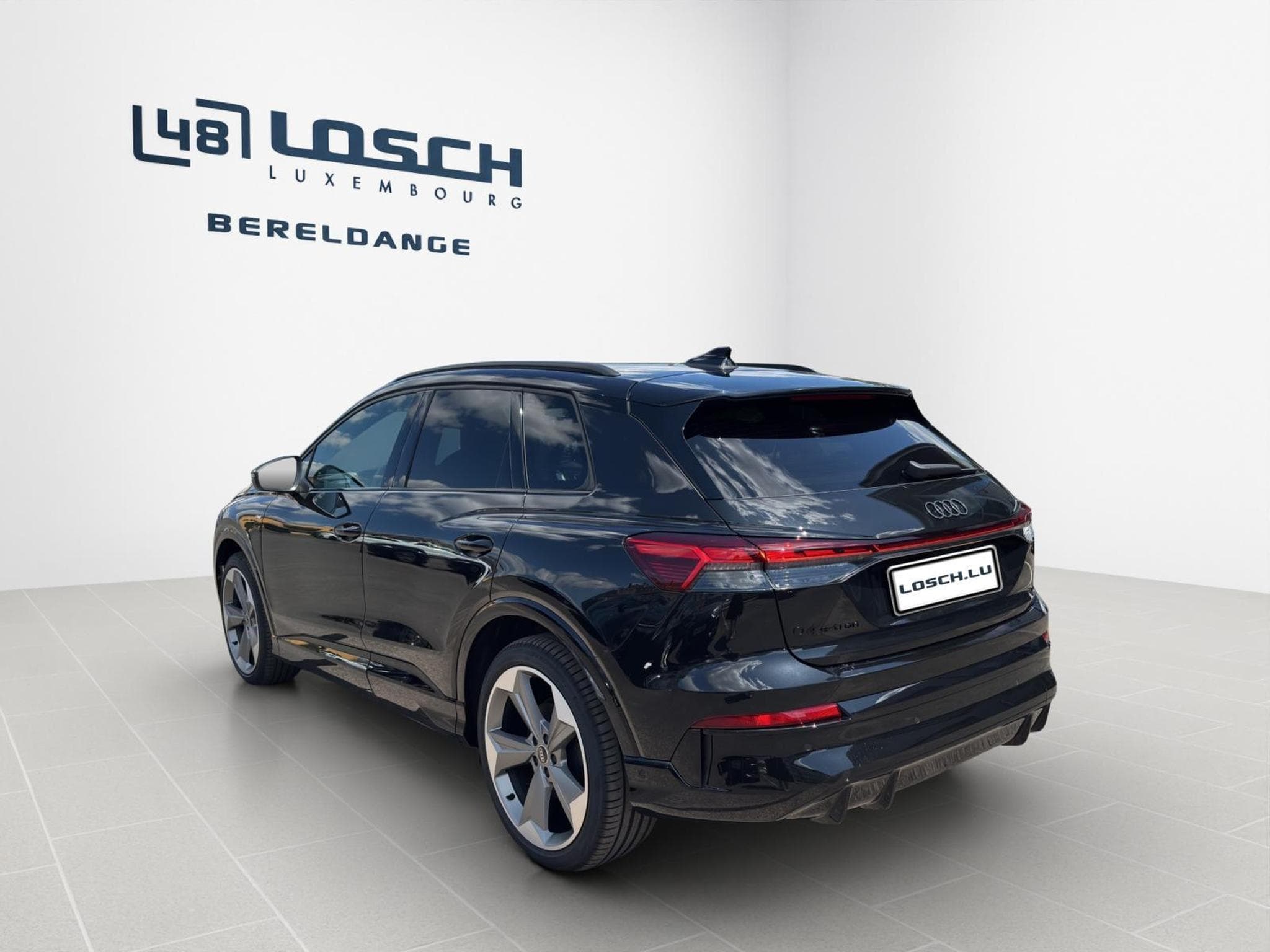 Audi Q4 e-tron SUV (2026) - Photo 6