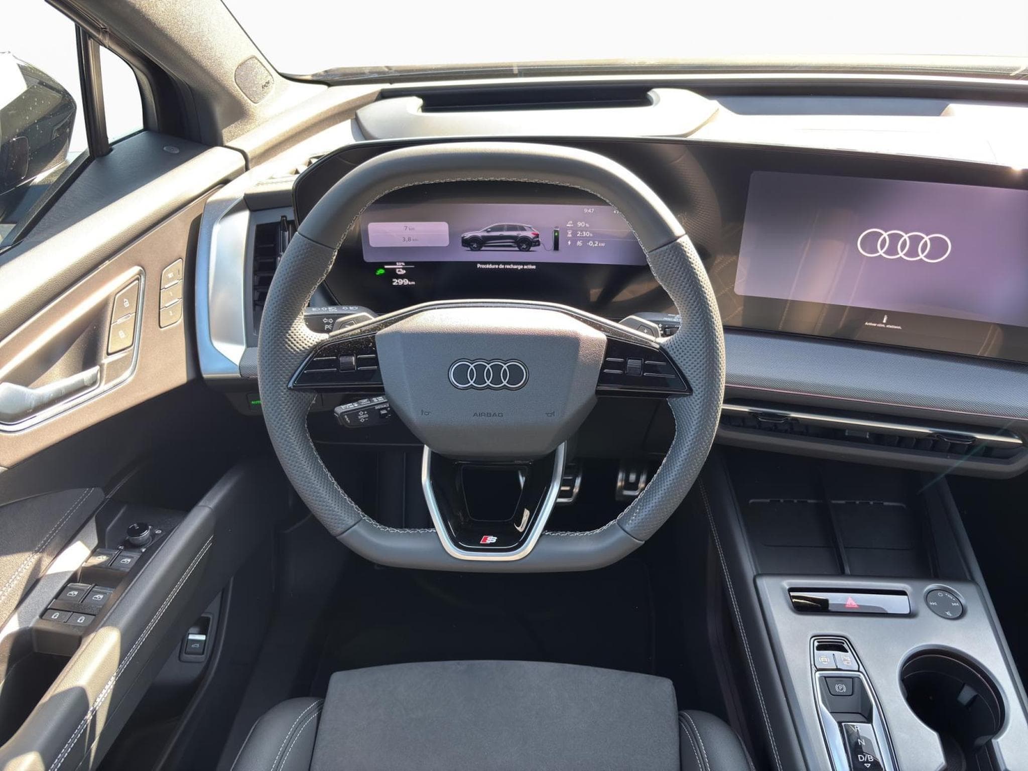 Audi Q4 e-tron SUV (2026) - Photo 8