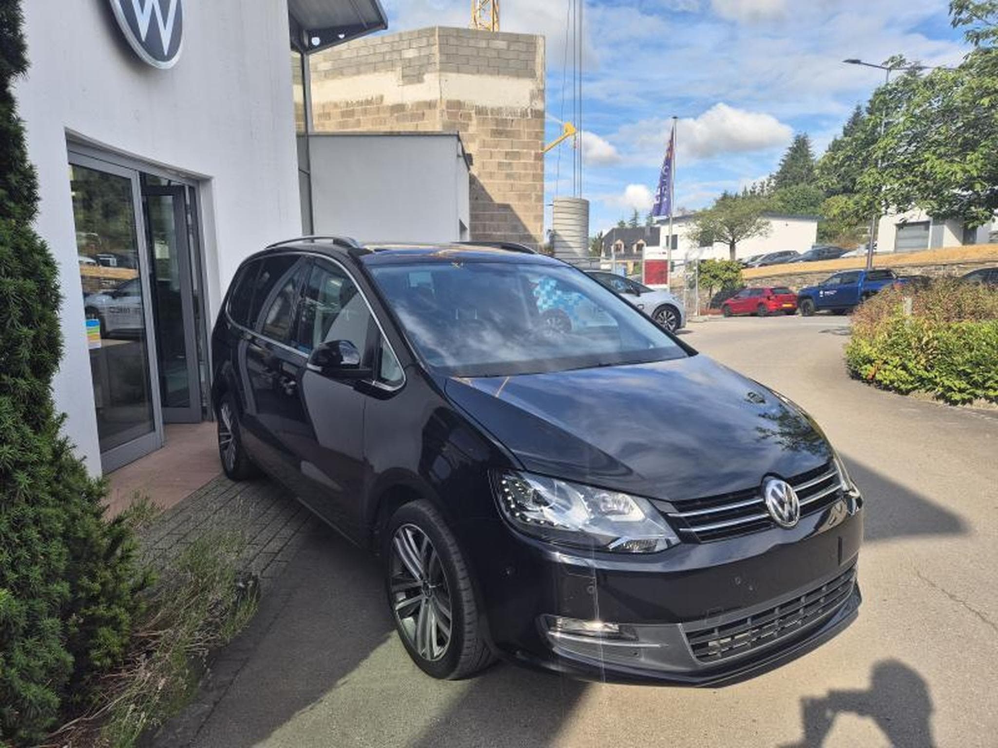 VW Sharan Highline (2017) - Foto 2