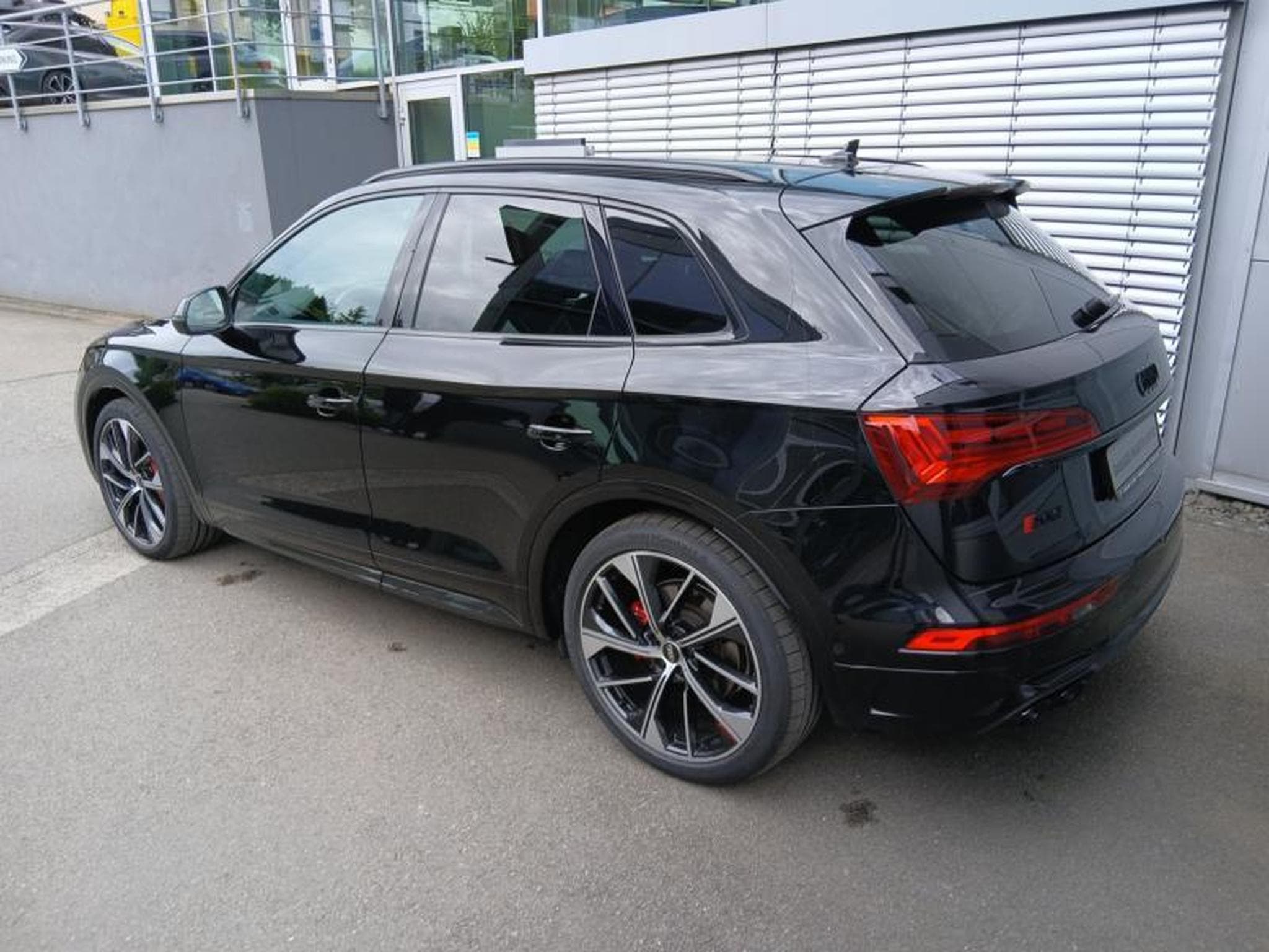Audi SQ5 TDI quattro tiptronic (2023) - Photo 2