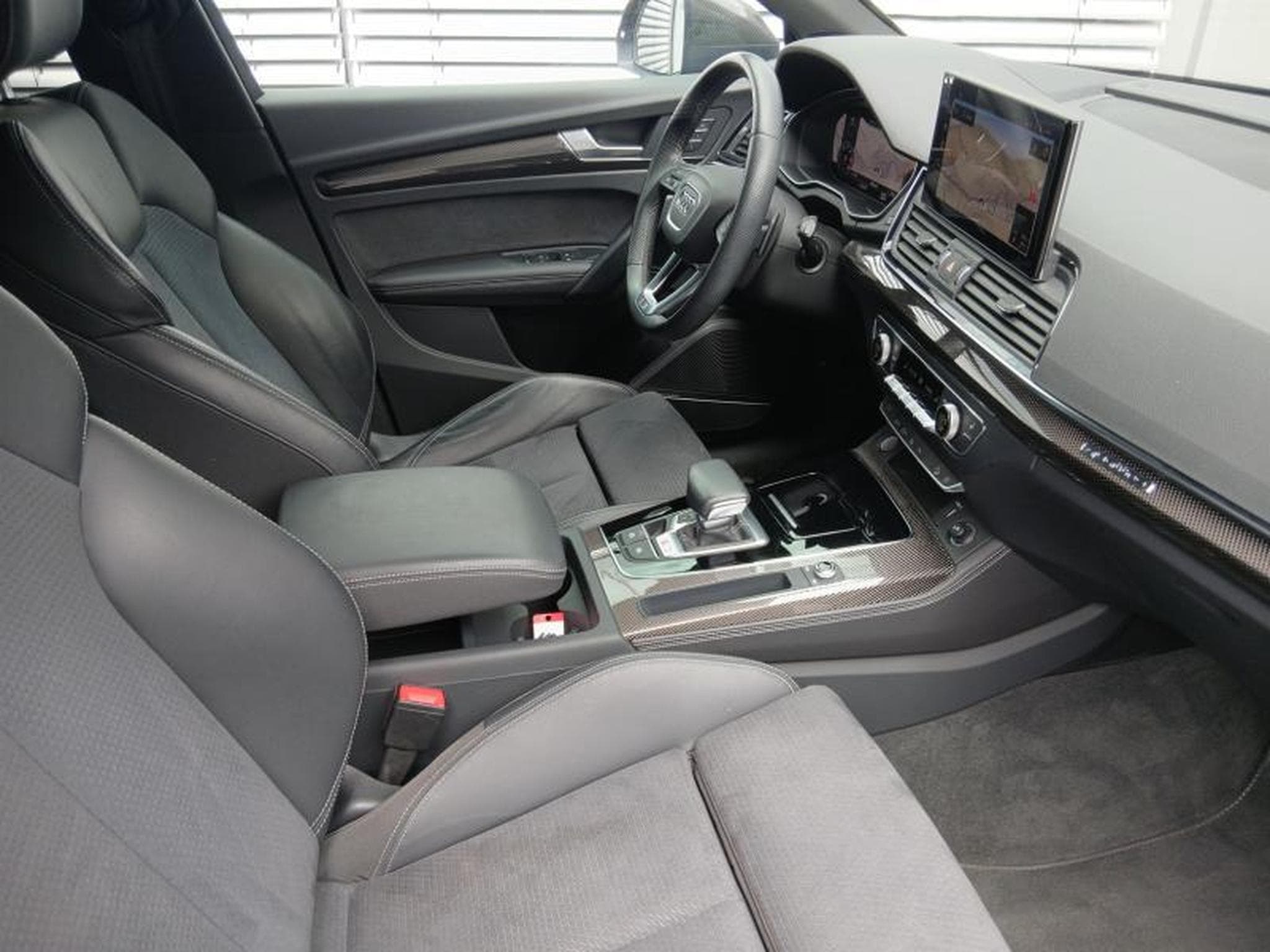 Audi SQ5 TDI quattro tiptronic (2023) - Photo 9