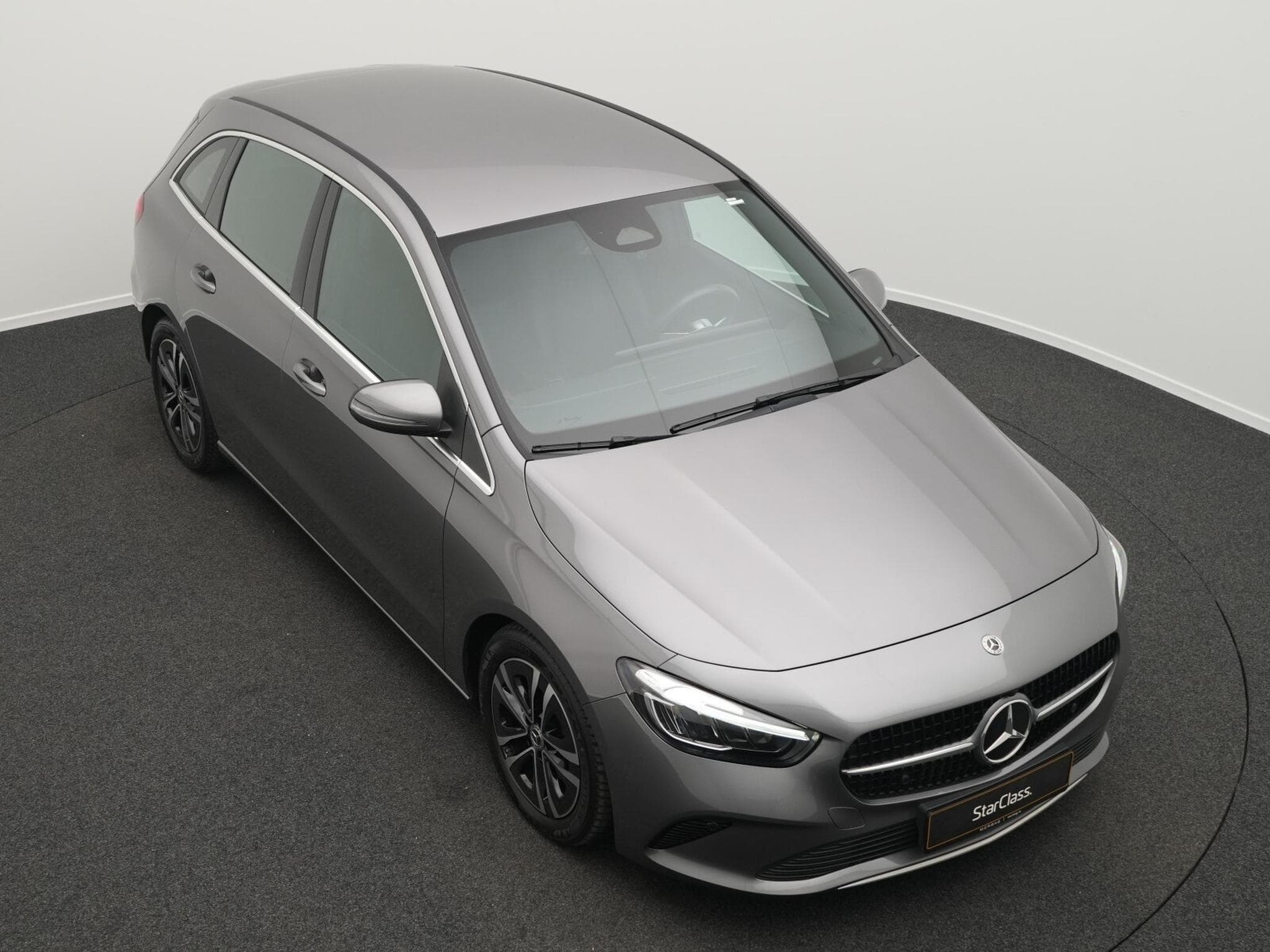 Mercedes B 180 d LED+Kamera+Apple+MBUX (2025) - Foto 10