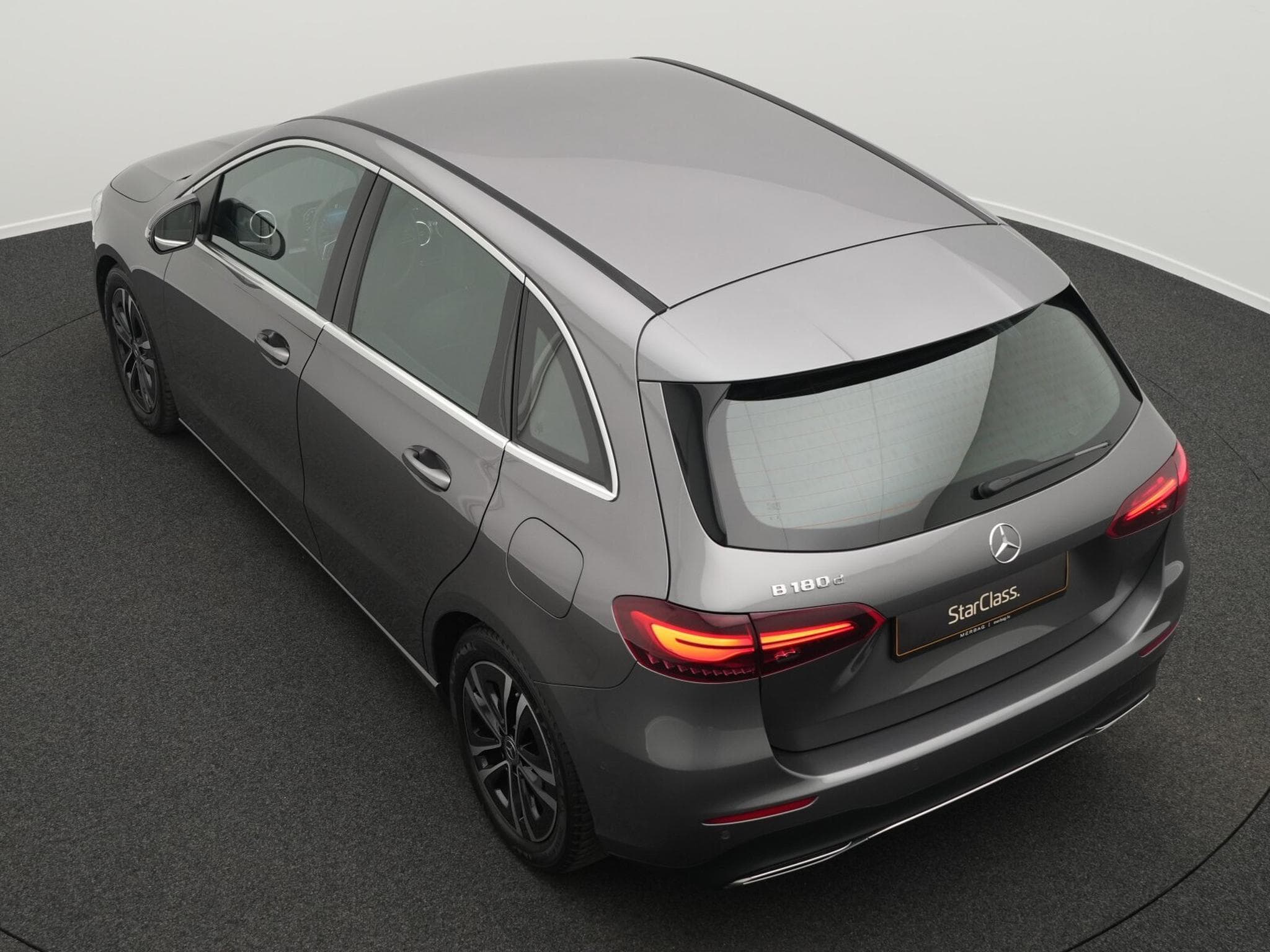 Mercedes B 180 d LED+Kamera+Apple+MBUX (2025) - Foto 11
