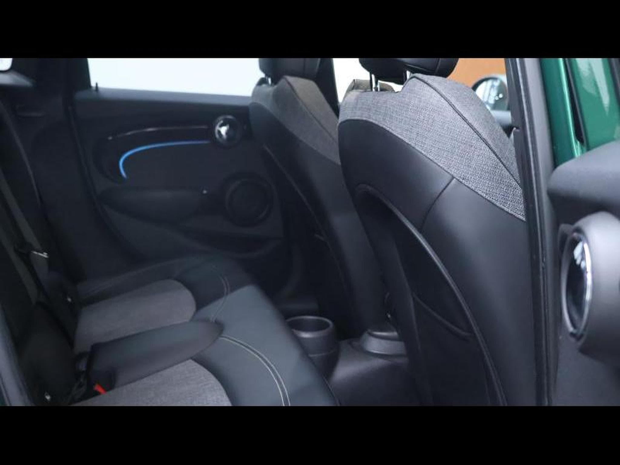 MINI Cooper 102cv hatch steptronic (2022) - Photo 13