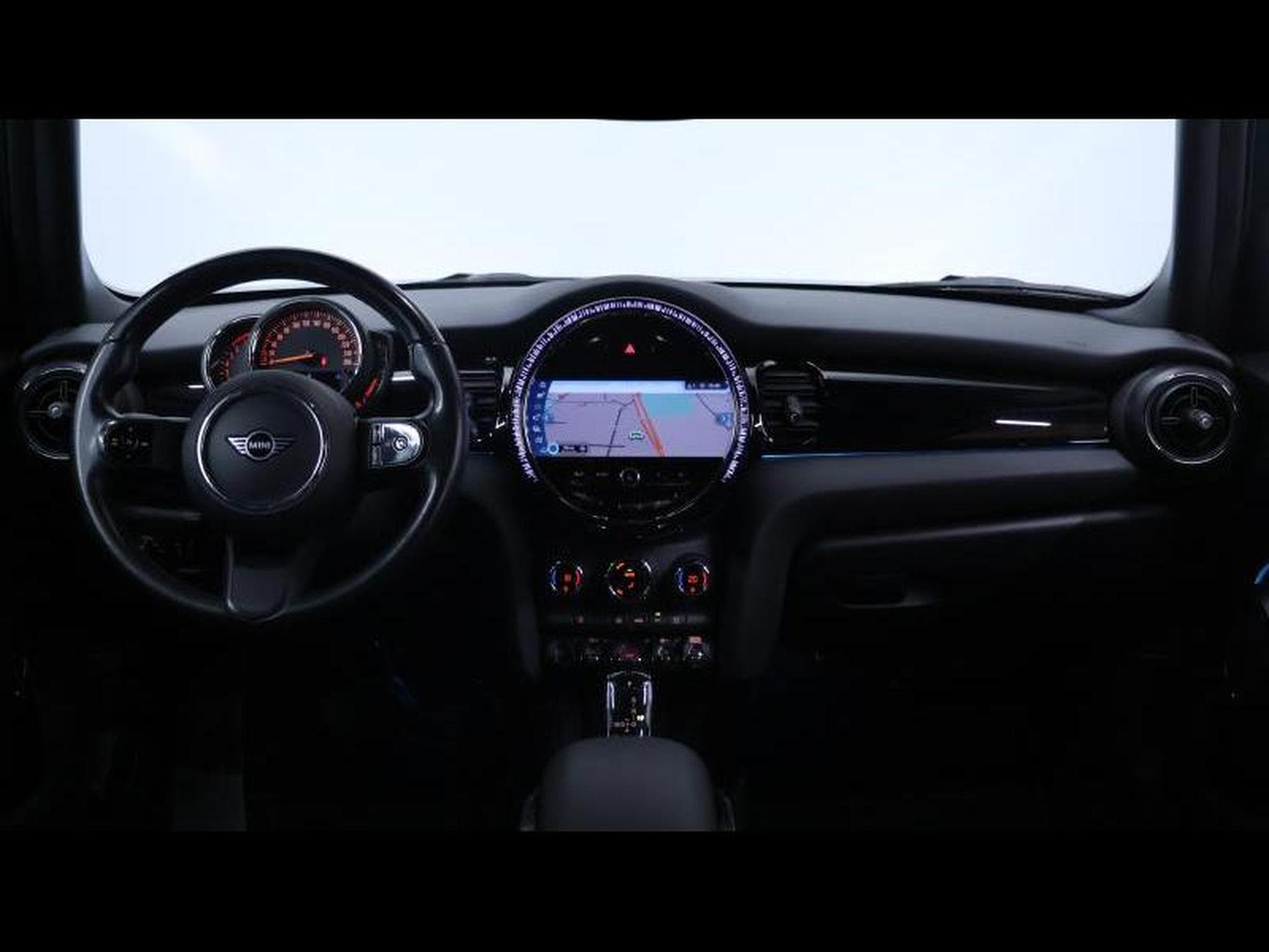 MINI Cooper 102cv hatch steptronic (2022) - Photo 15