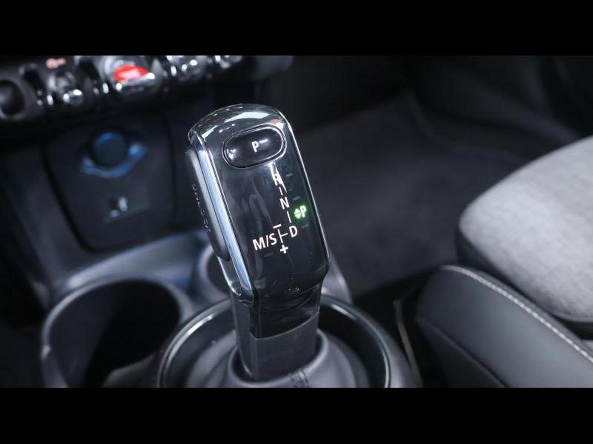 MINI Cooper 102cv hatch steptronic (2022) - Photo 20