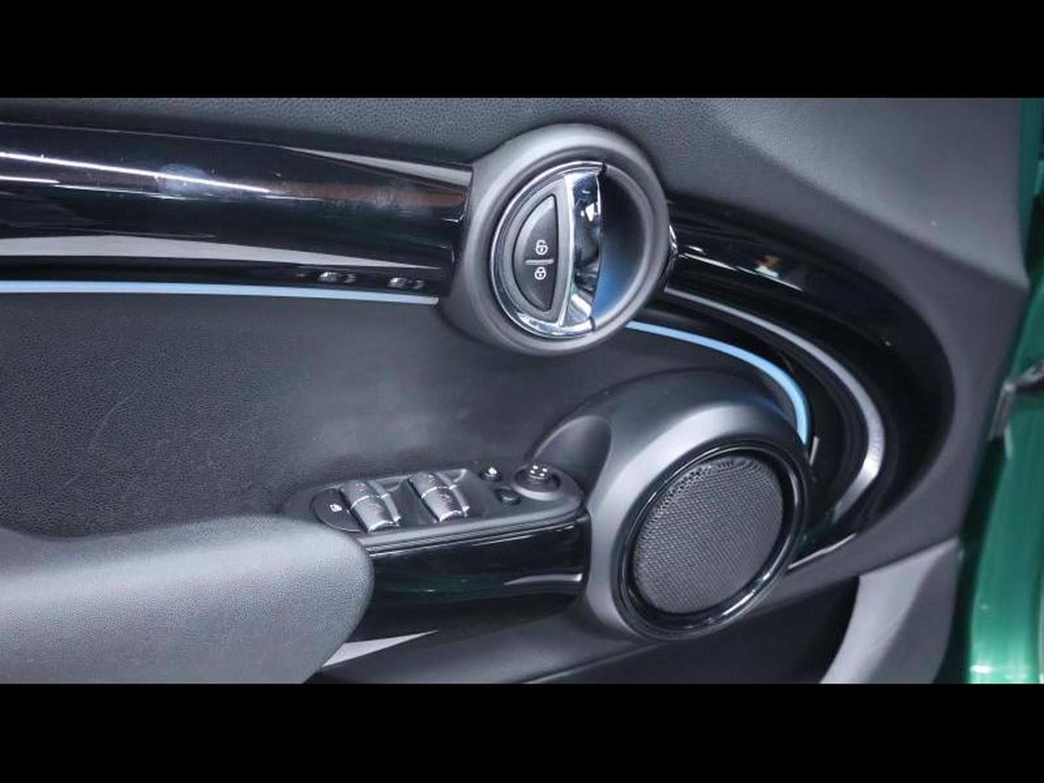 MINI Cooper 102cv hatch steptronic (2022) - Photo 25