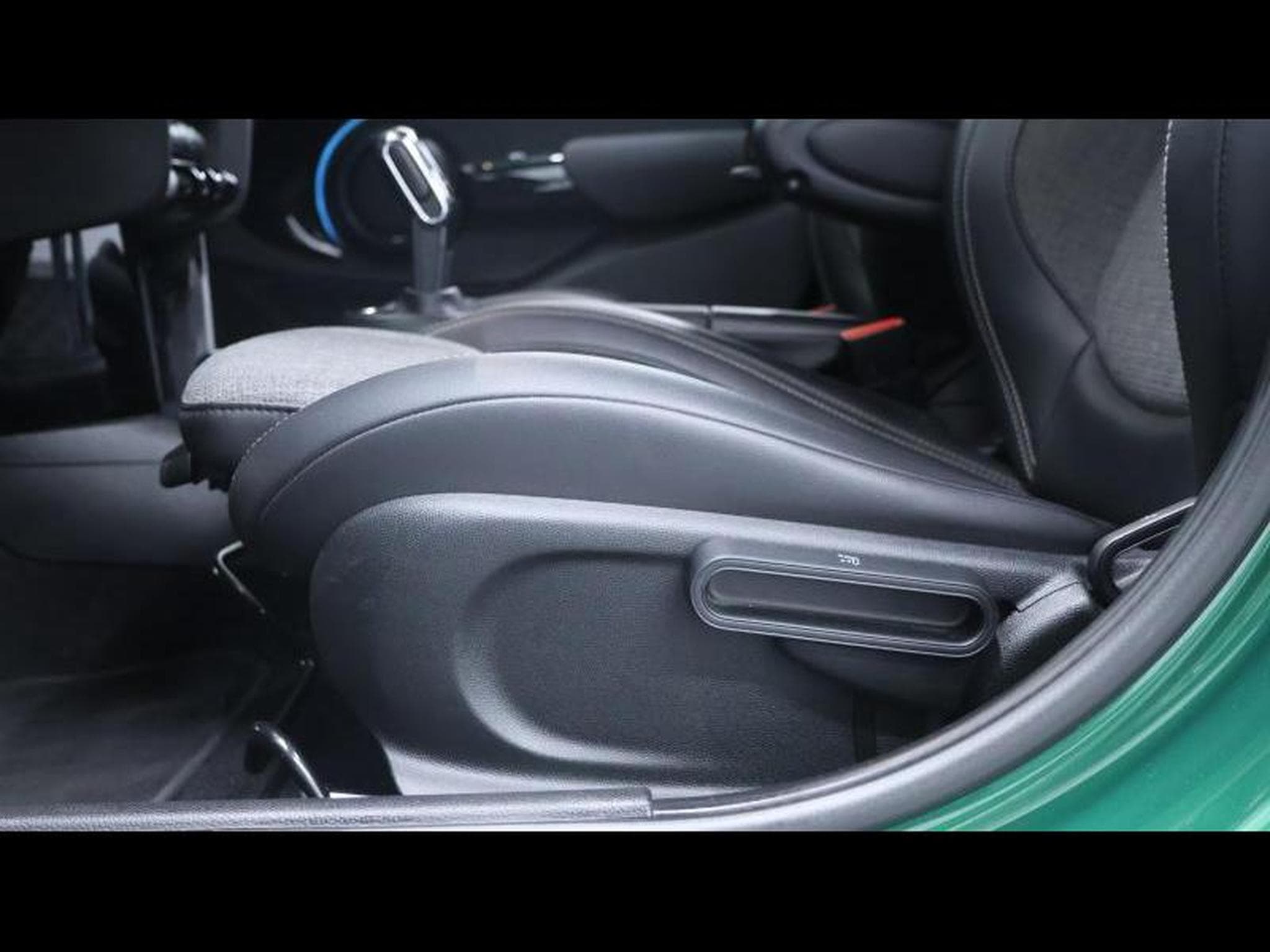 MINI Cooper 102cv hatch steptronic (2022) - Photo 26