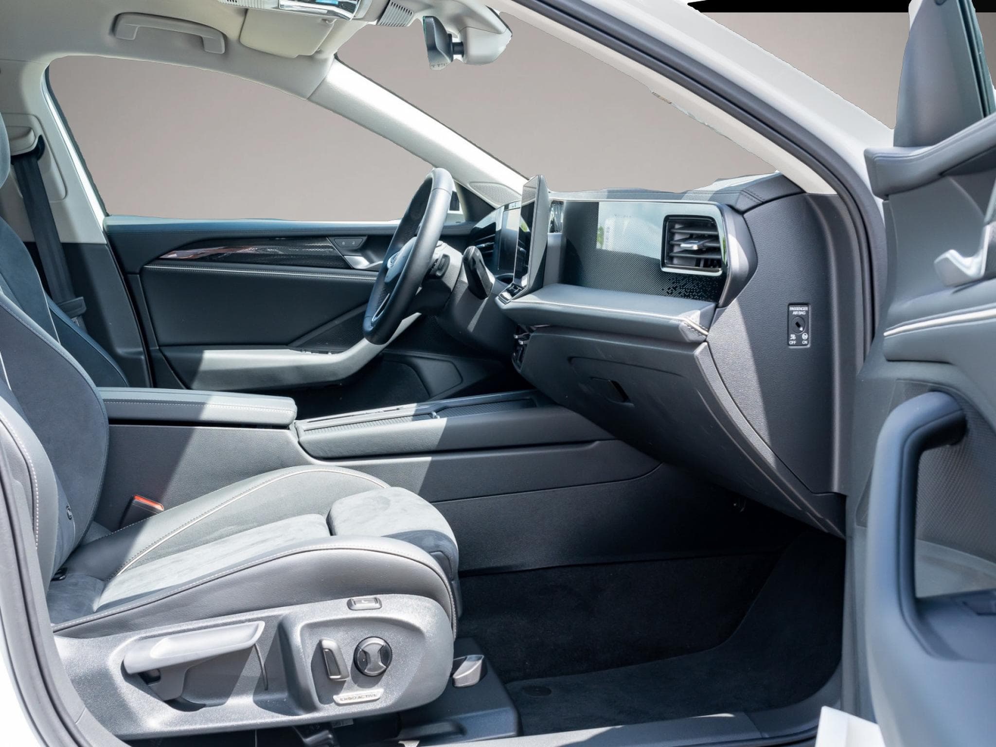 VW Passat (2025) - Photo 2