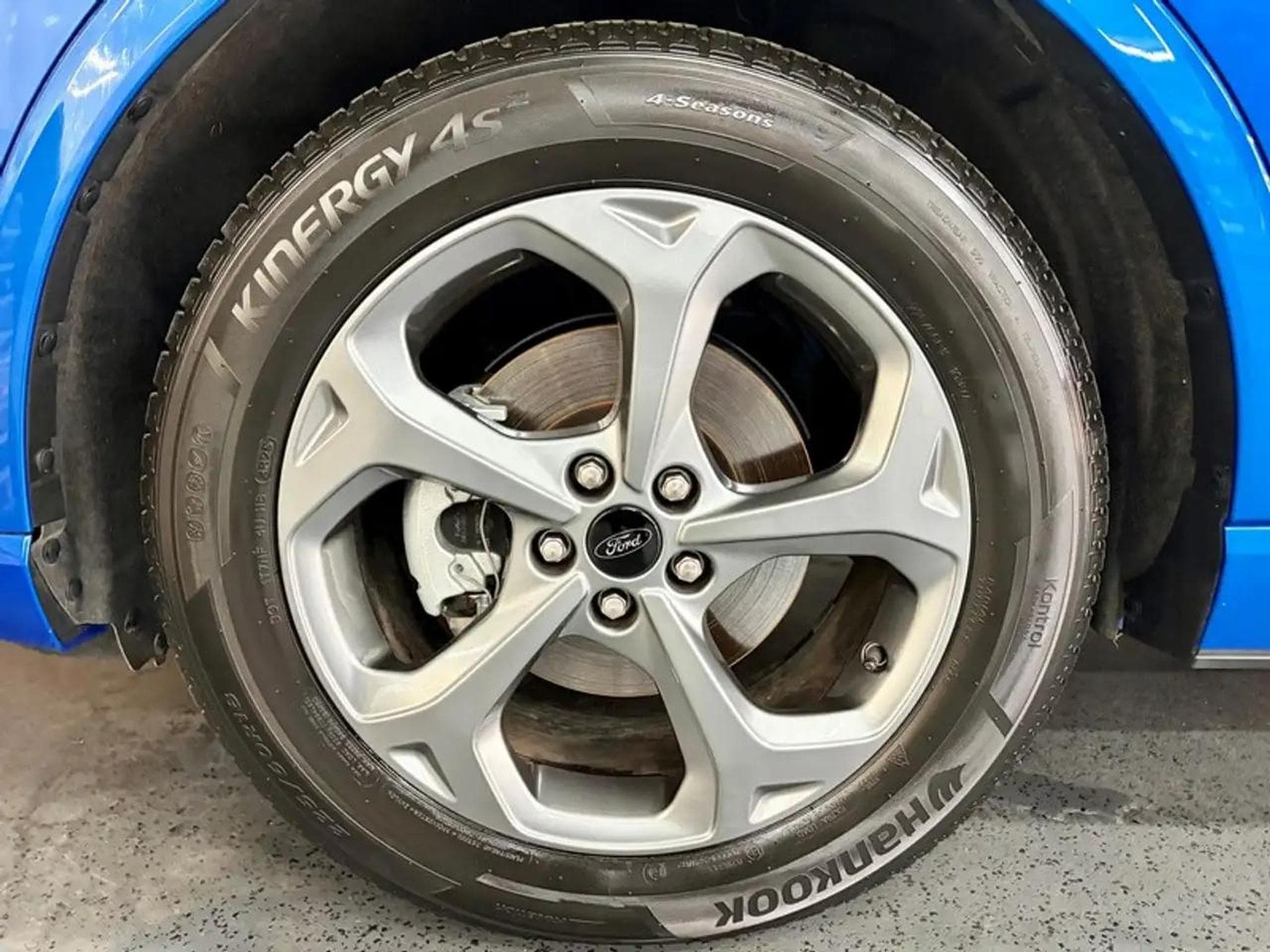 Ford Kuga (2025) - Foto 3