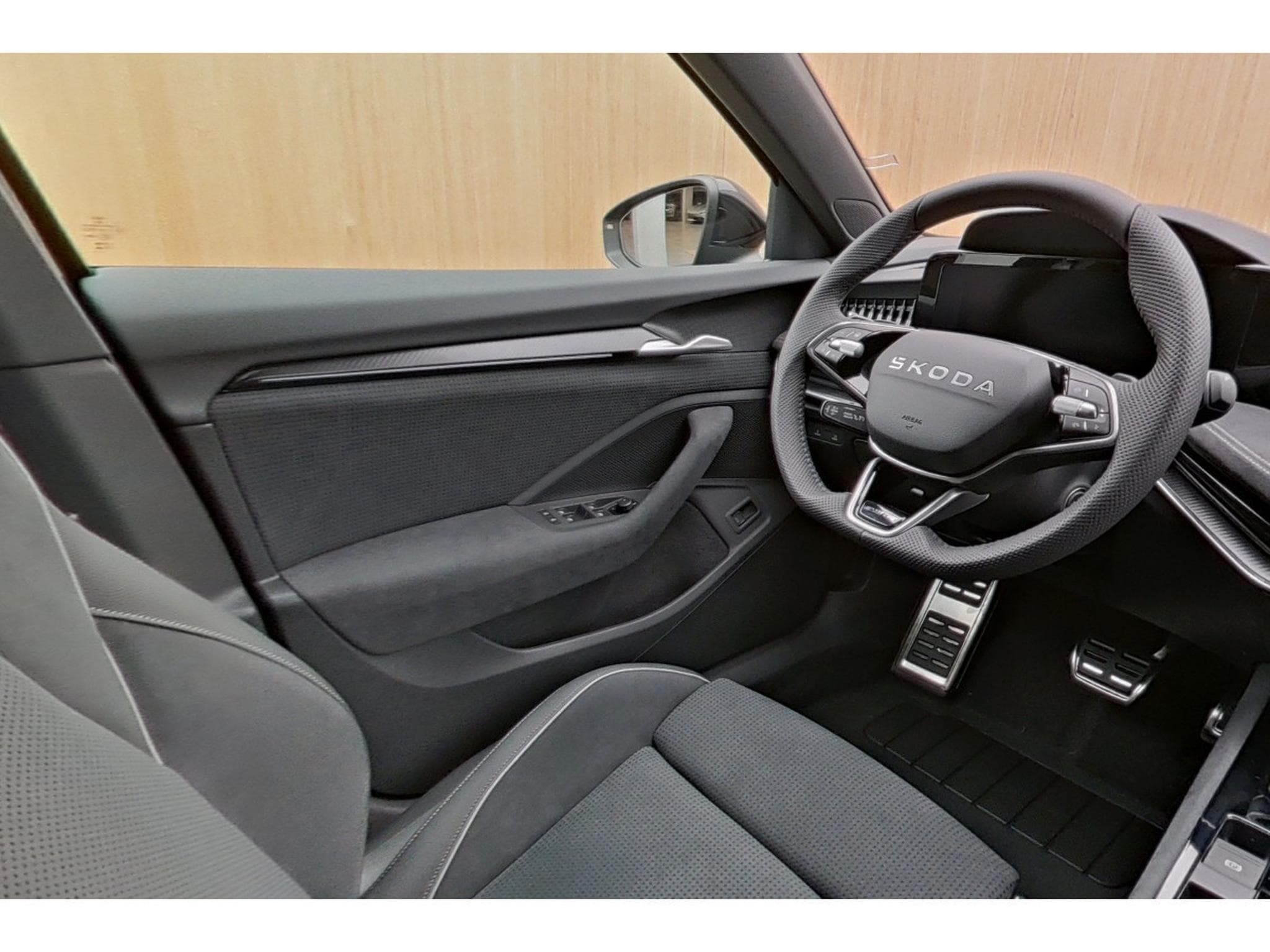 Skoda Superb Combi Sportline 2.0 TSI DSG7 150kW-204CV - Garantie 5 ans/10 (2025) - Photo 9
