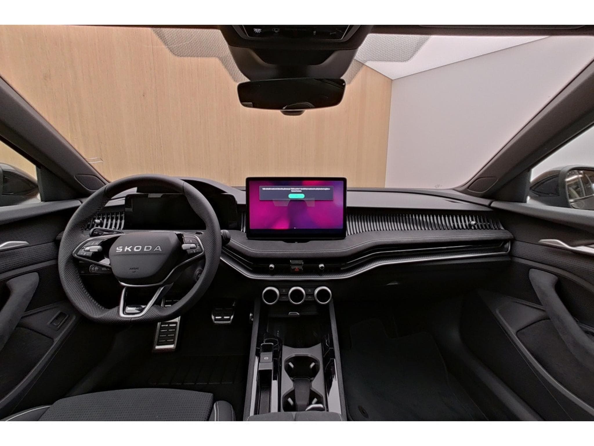 Skoda Superb Combi Sportline 2.0 TDI DSG7 110kW-150CV - DCC+ - Attelage - (2025) - Photo 9