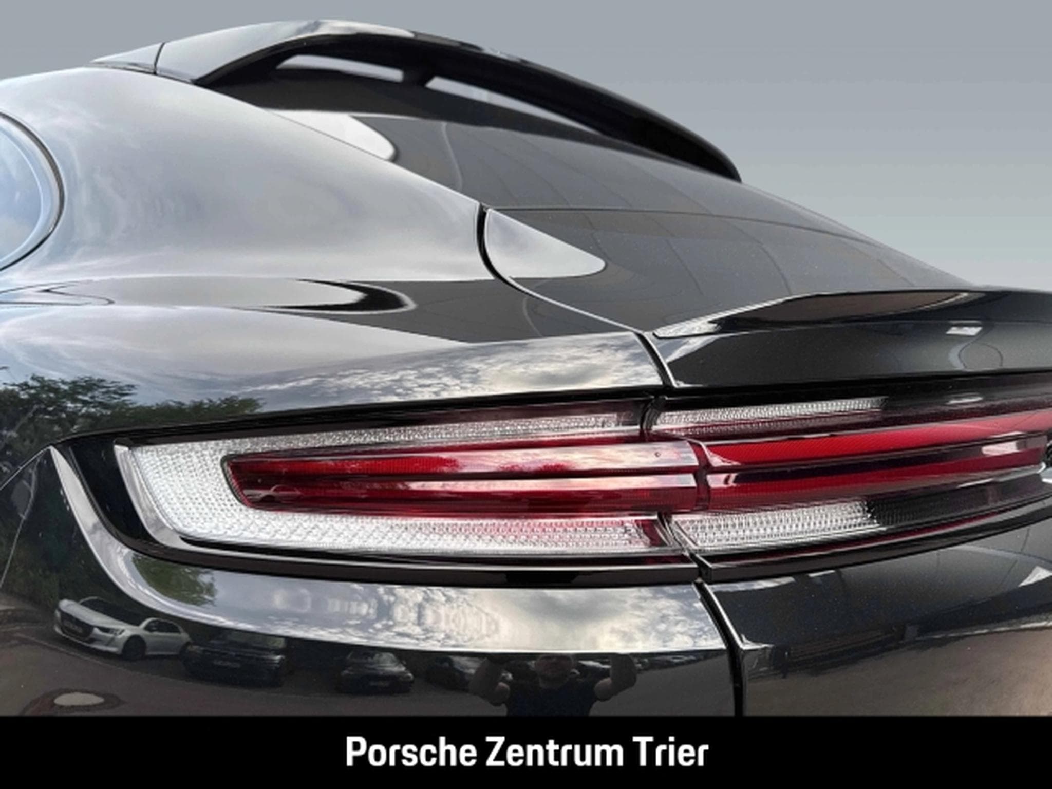 Porsche Cayenne Coupe Soft-Close LED-Matrix 21z (2024) - Photo 12