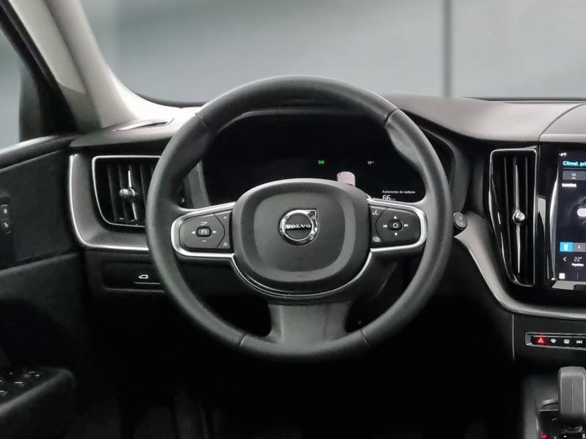 Volvo XC60 -50% T6 Hybride Rechargeable 253 + 145ch 8 AWD Core Bright (2024) - Photo 8