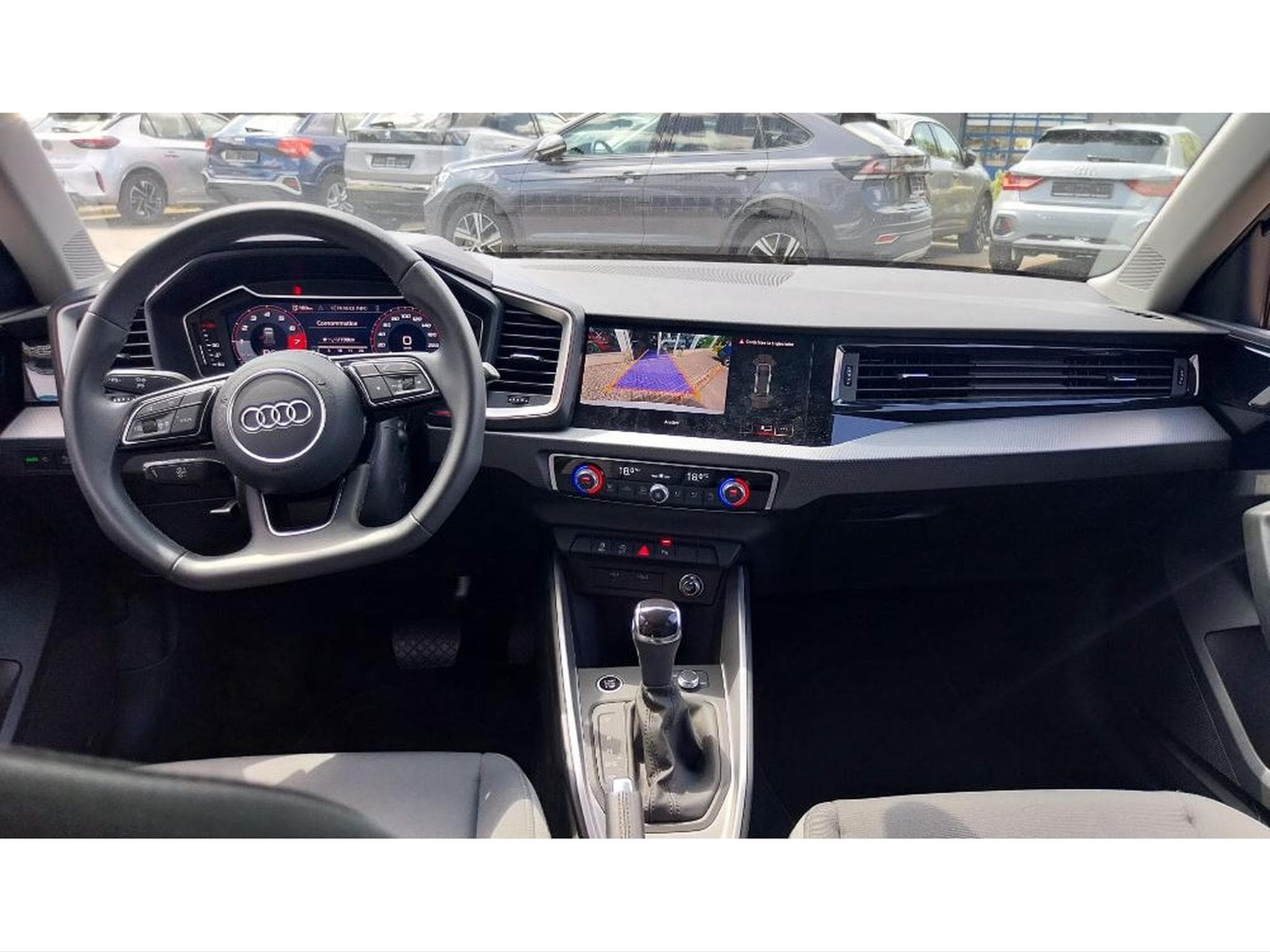 Audi A1 Sportback 30 TFSI S-TRONIC S line Adrénaline Black Edition (2025) - Foto 7