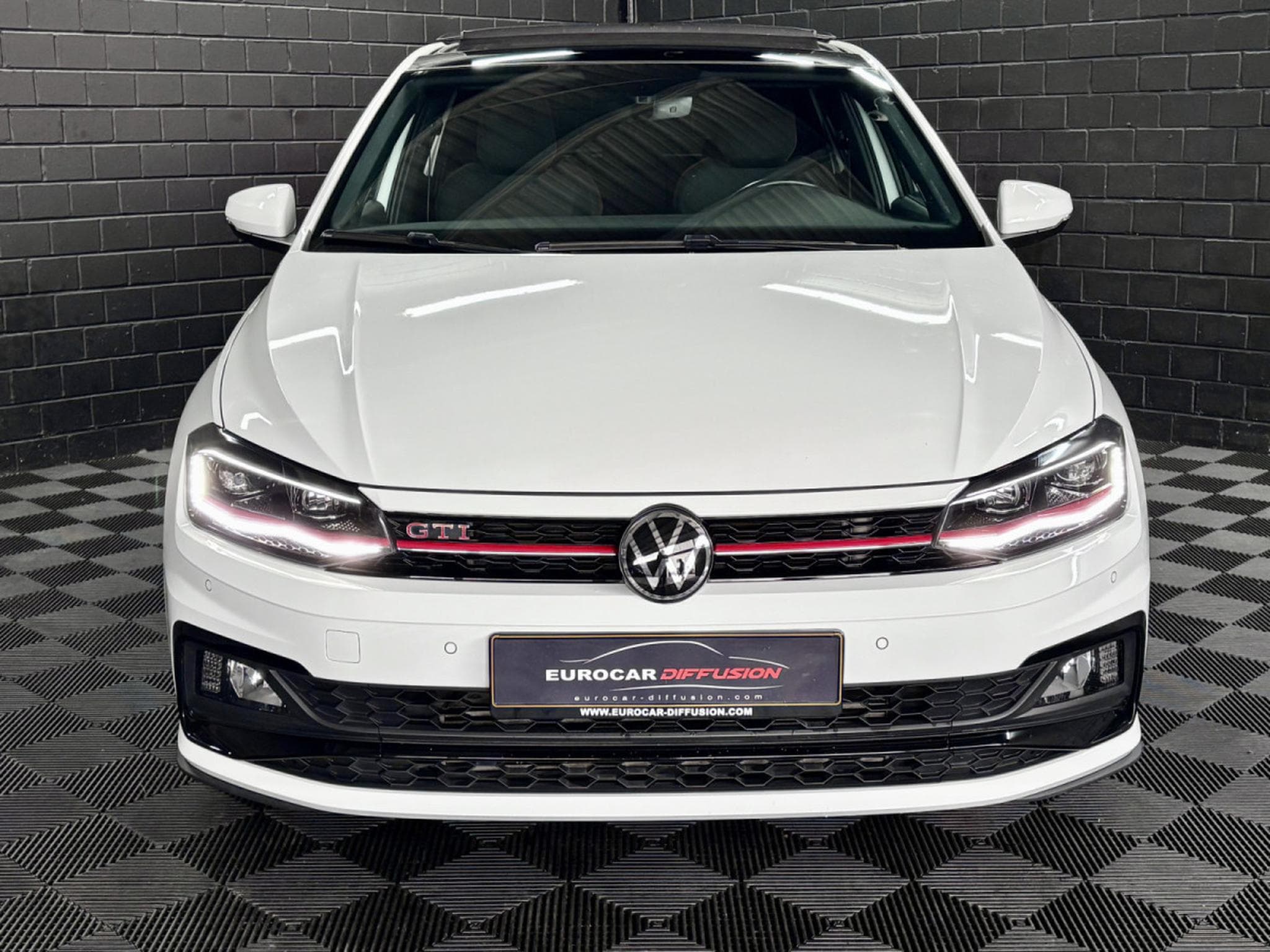 VW Polo 2.0 TSI 207 CV DSG7 *BEATS* PANO *CAM* (2022) - Foto 2