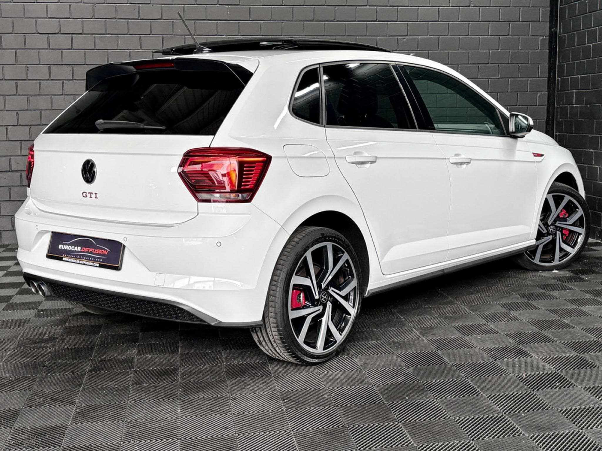 VW Polo 2.0 TSI 207 CV DSG7 *BEATS* PANO *CAM* (2022) - Foto 6