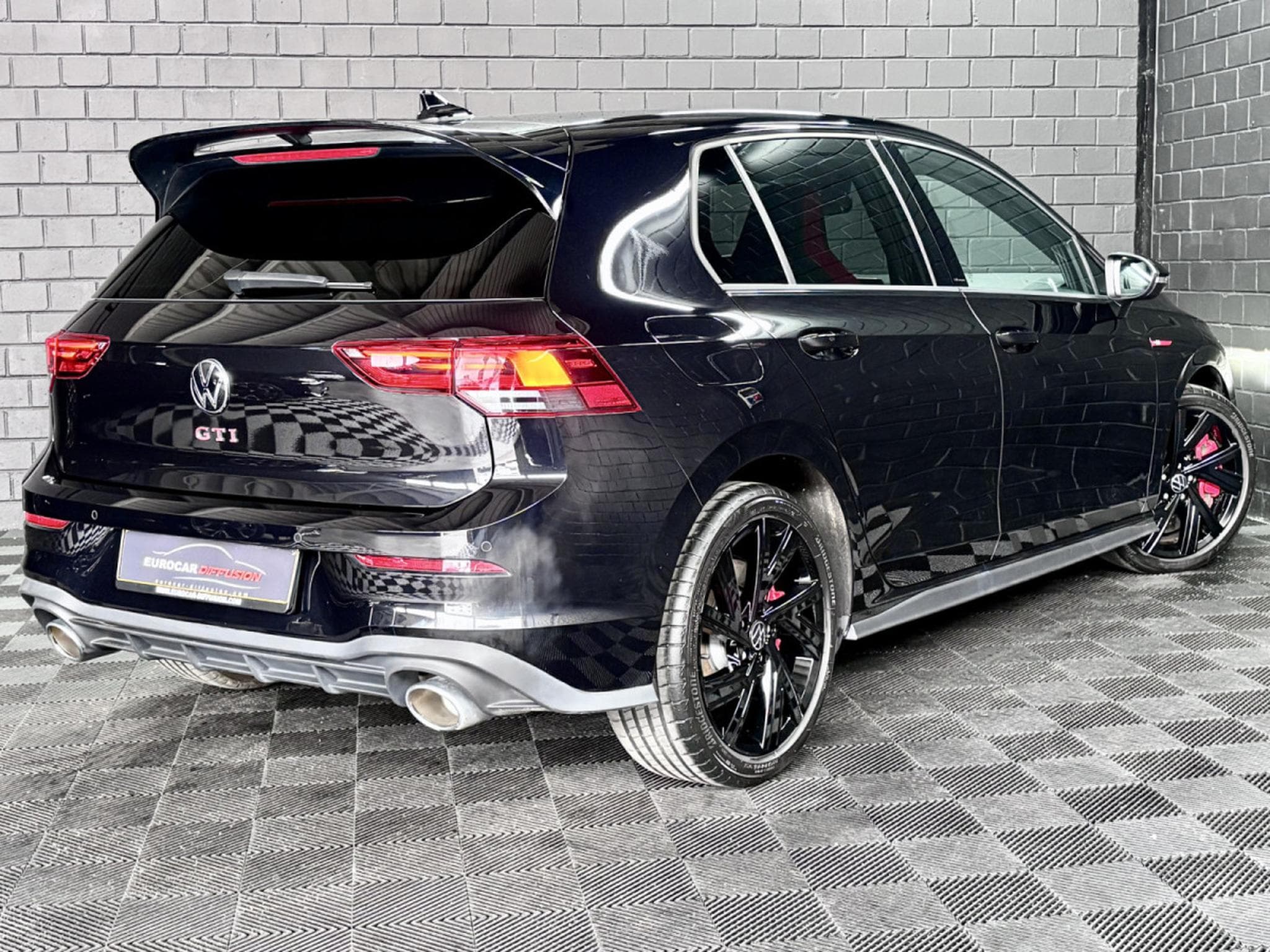 VW Golf GTI Clubsport 2.0 TSI 300 CV DSG7 *BLACK PACK*ACC* *CAM* (2024) - Foto 5