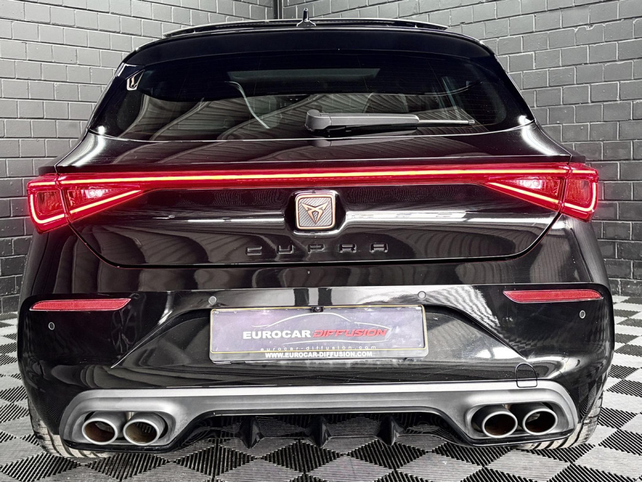 Cupra Leon 2.0 TSI 300CV * PANO * Volant SS * Caméra * (2023) - Foto 5