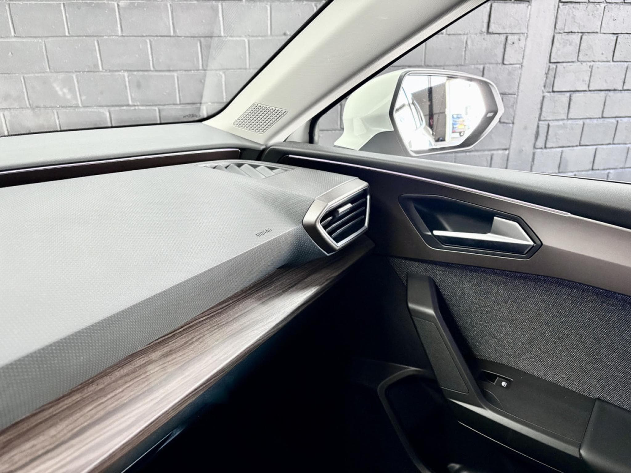 Seat Leon IV Xcellence 1.4 e-Hybrid 204CV DSG 6  *4 SAISONS* *CAMERA* (2022) - Photo 19