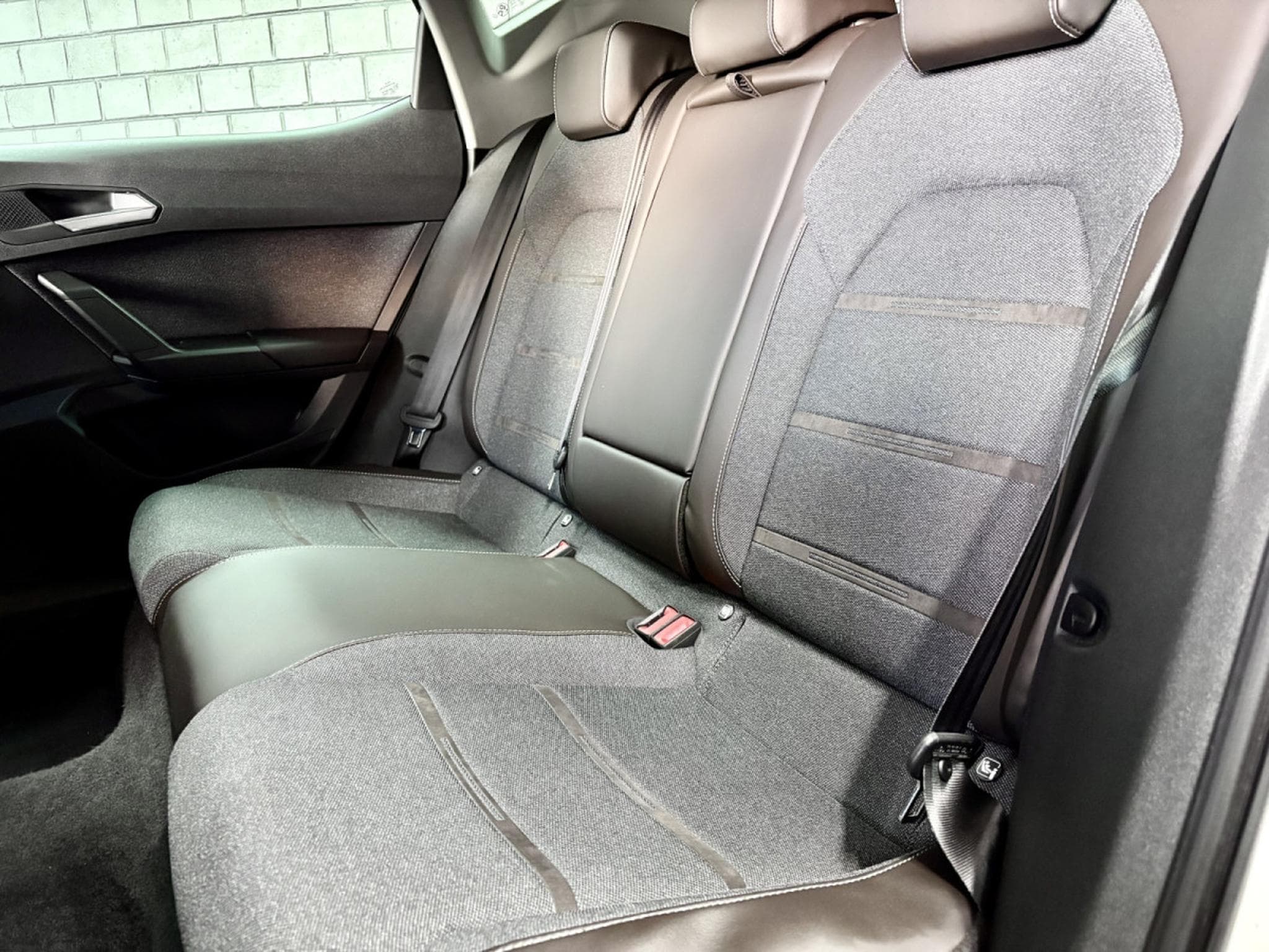Seat Leon IV Xcellence 1.4 e-Hybrid 204CV DSG 6  *4 SAISONS* *CAMERA* (2022) - Photo 20