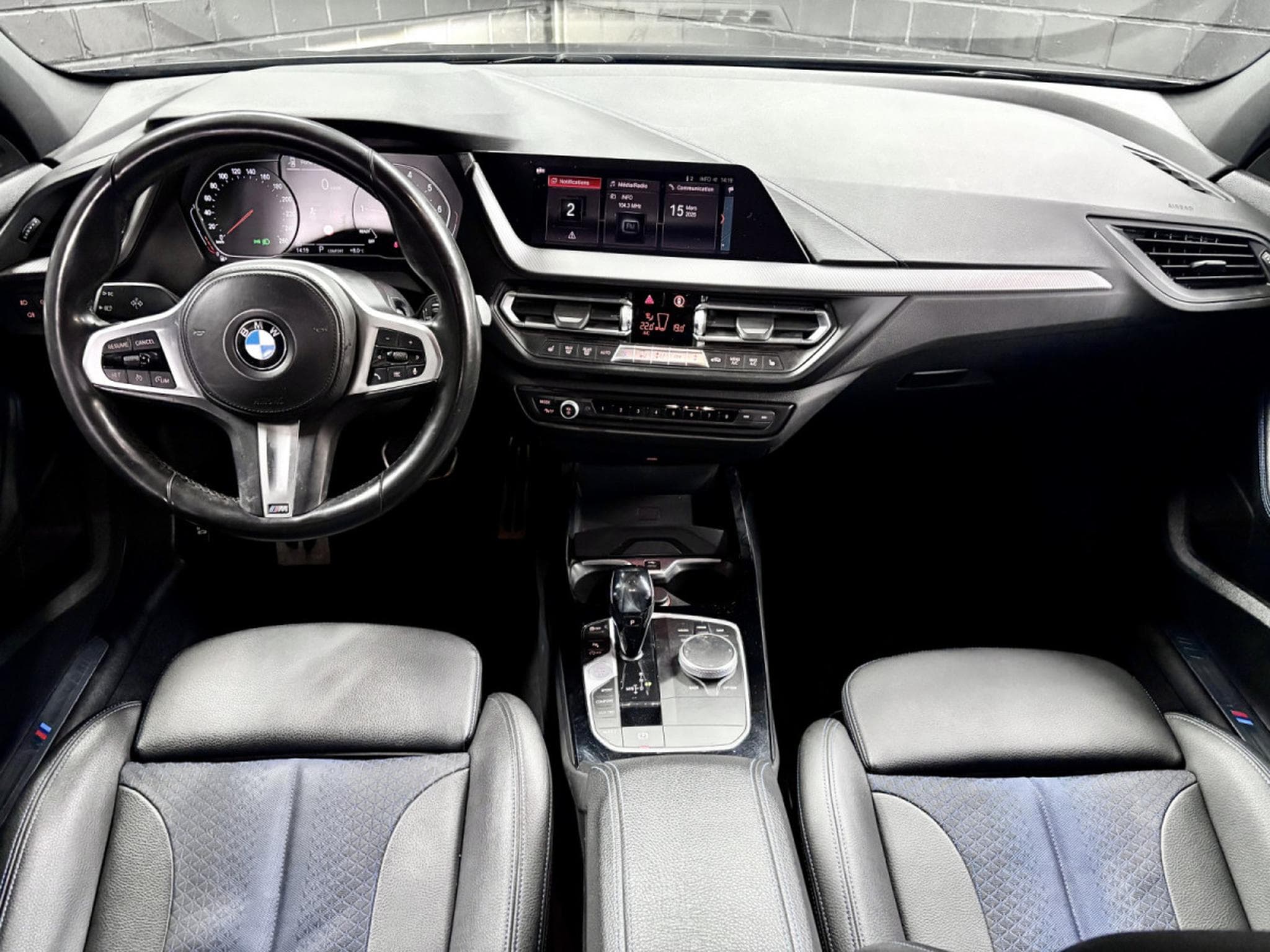 BMW 118 SERIE 1 118I M-SPORT AUTO 140 CV **ATTELAGE** (2019) - Foto 10