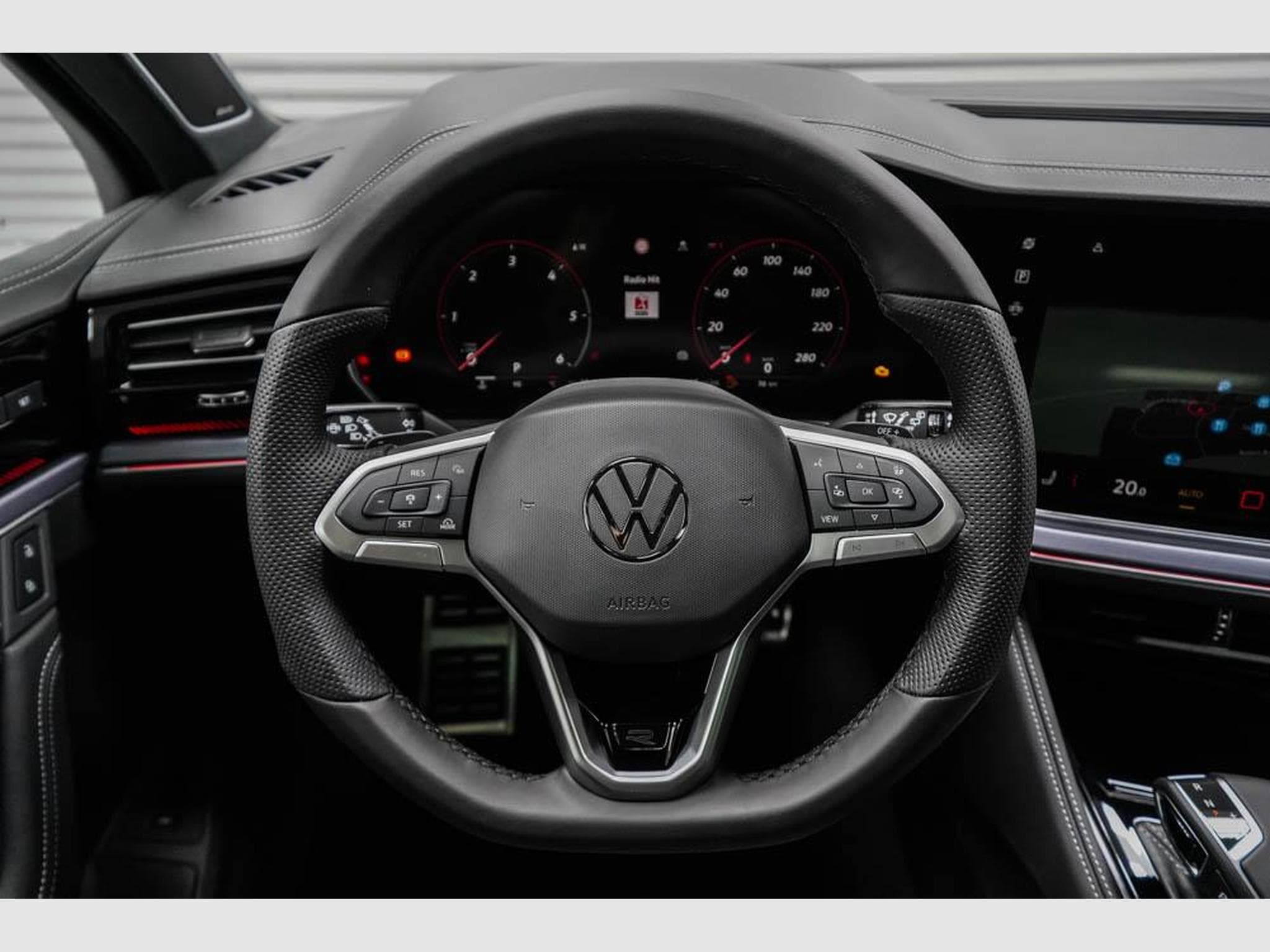 VW Touareg 3,0 V6 TDI (2026) - Foto 9