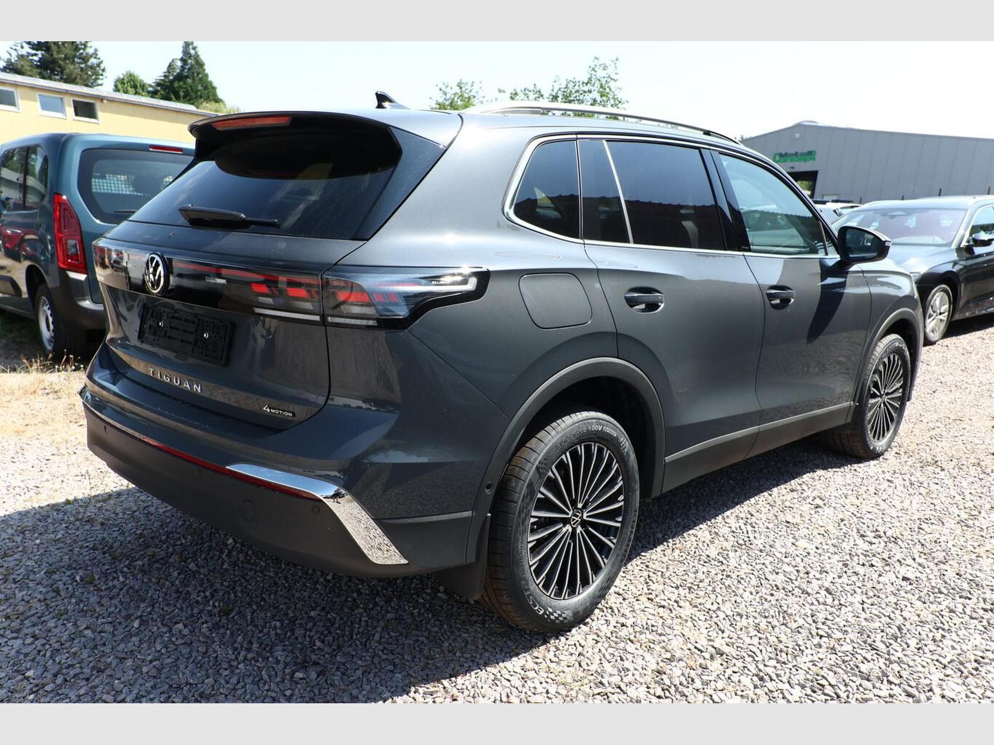 VW Tiguan Eleg. 4M Nav (2026) - Foto 3