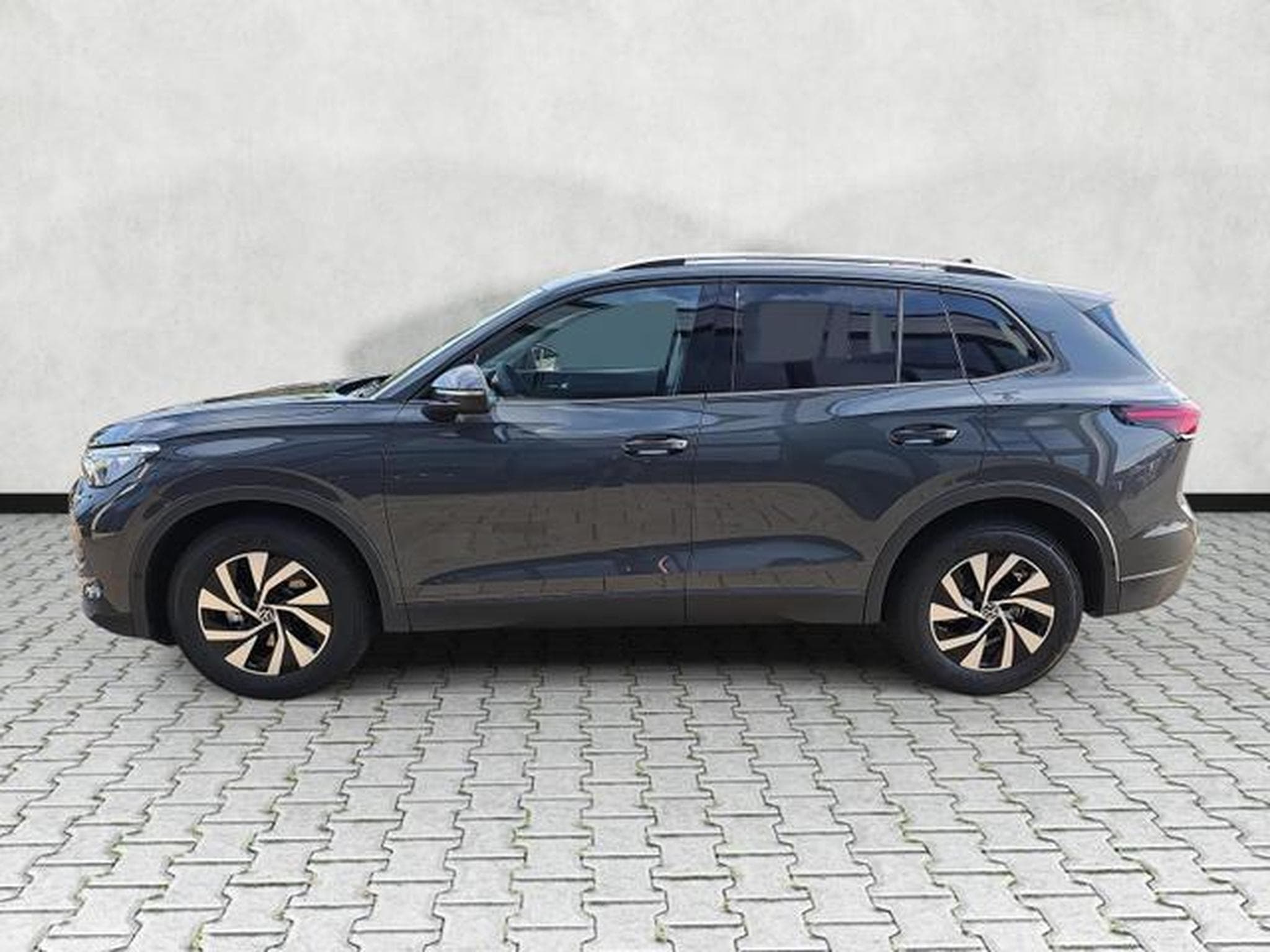VW Tiguan 1.5 eTSI 110 kW Life (2026) - Photo 4