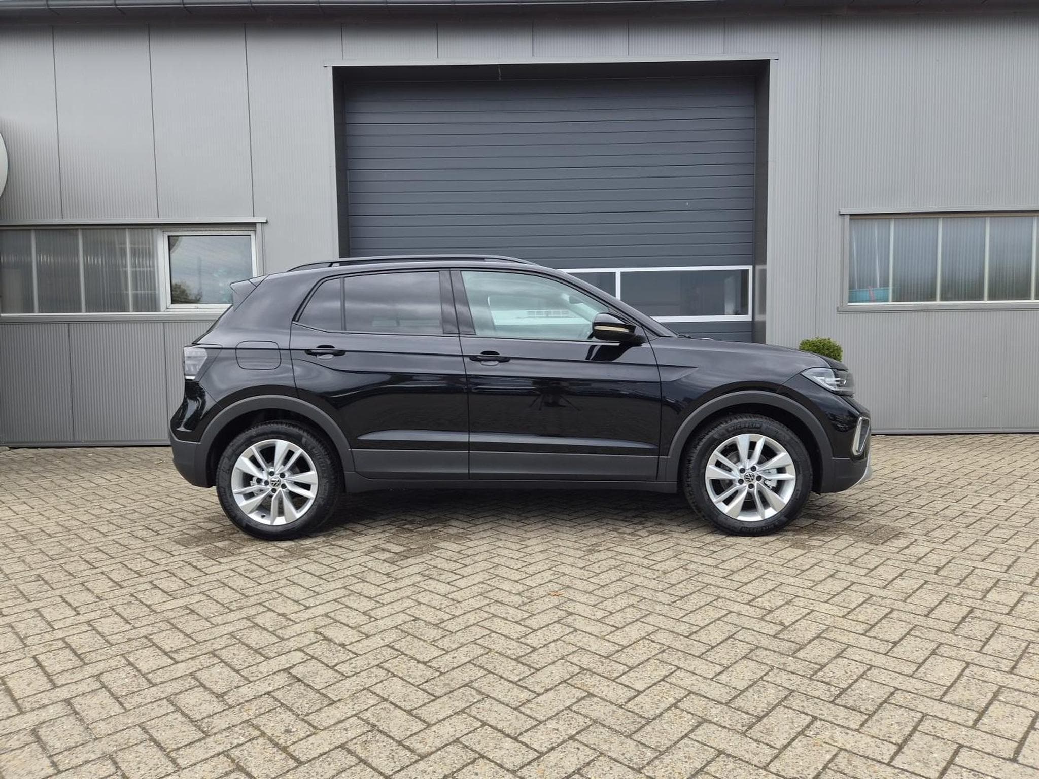 VW T-Cross 1.0 TSI 116PS (2026) - Photo 5