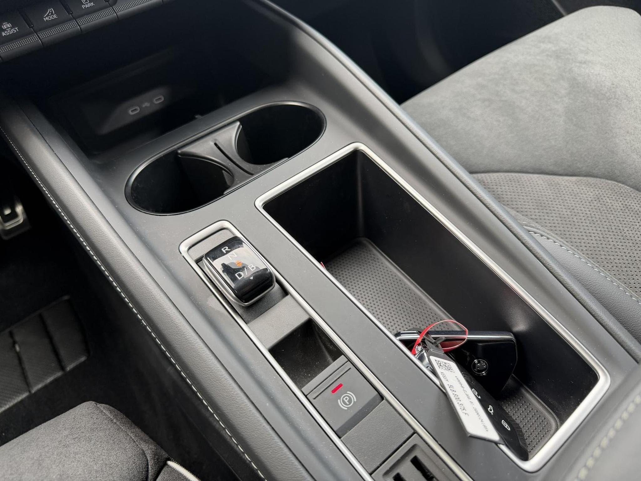 Skoda Elroq Sportline 60 (2026) - Foto 12