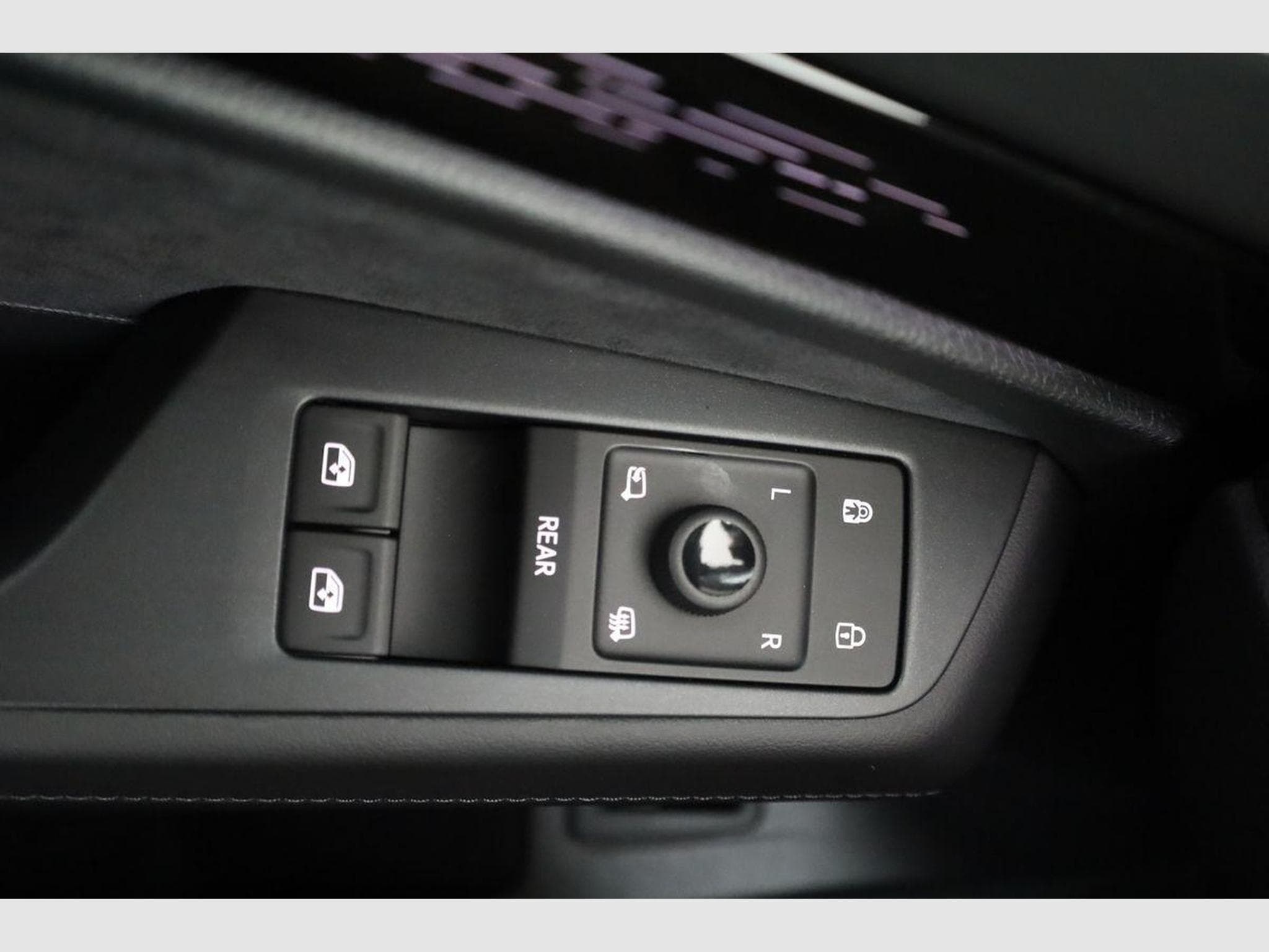 VW ID.7 Kombi Pro 210 kW (2026) - Photo 7