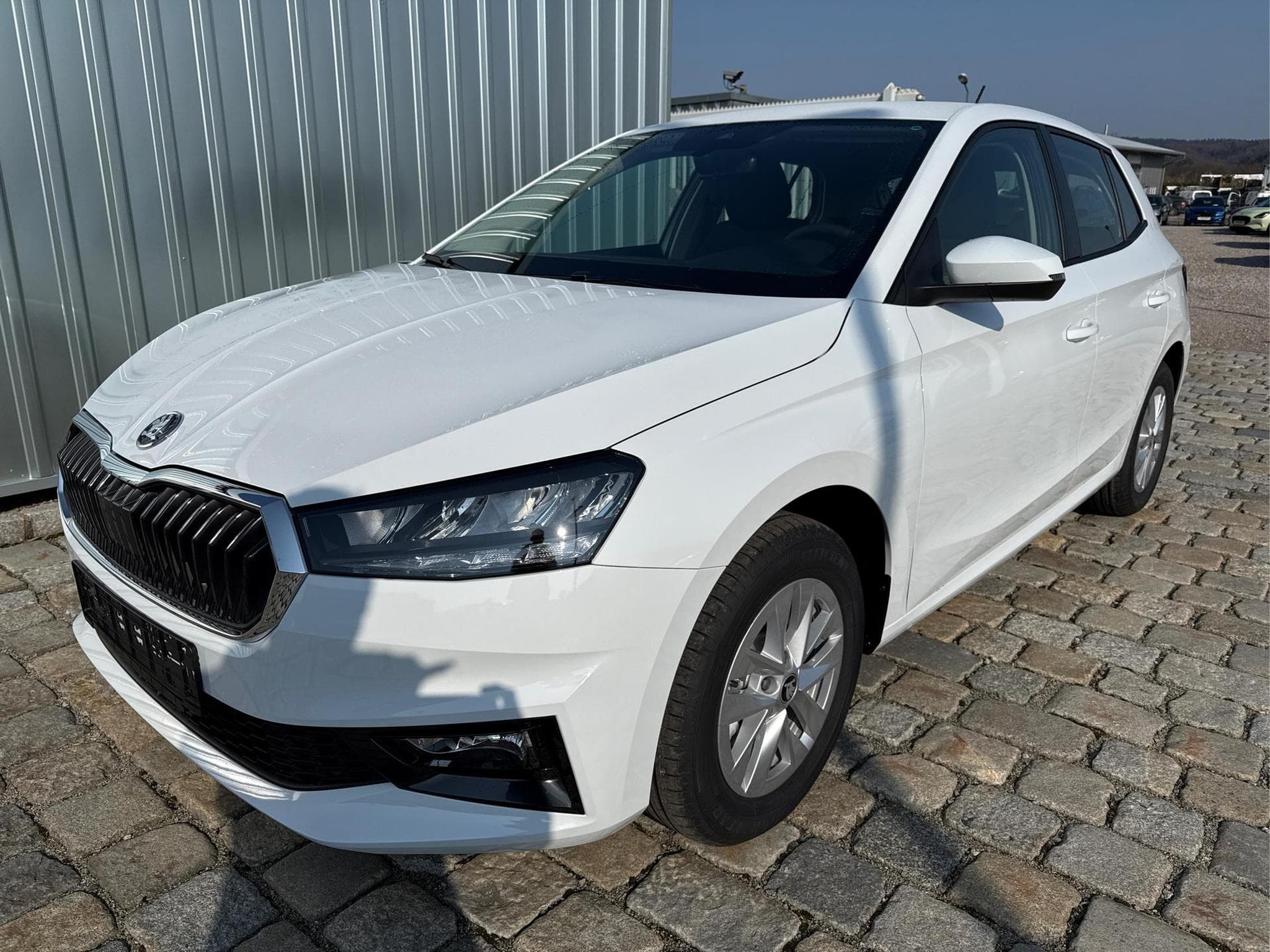 Skoda Fabia EXTRA PLUS 1.0 (2026) - Foto 1