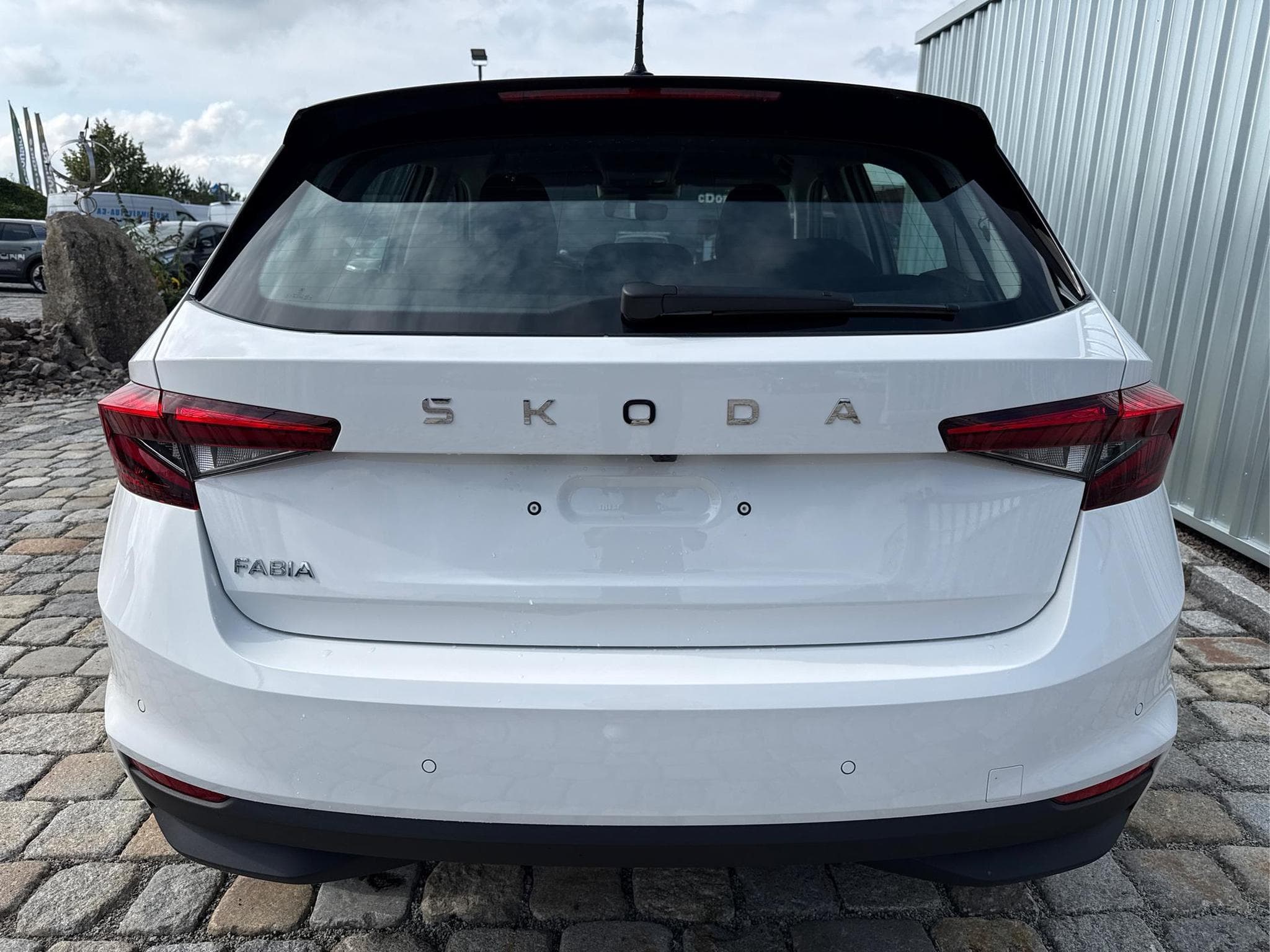 Skoda Fabia EXTRA PLUS 1.0 (2026) - Foto 10