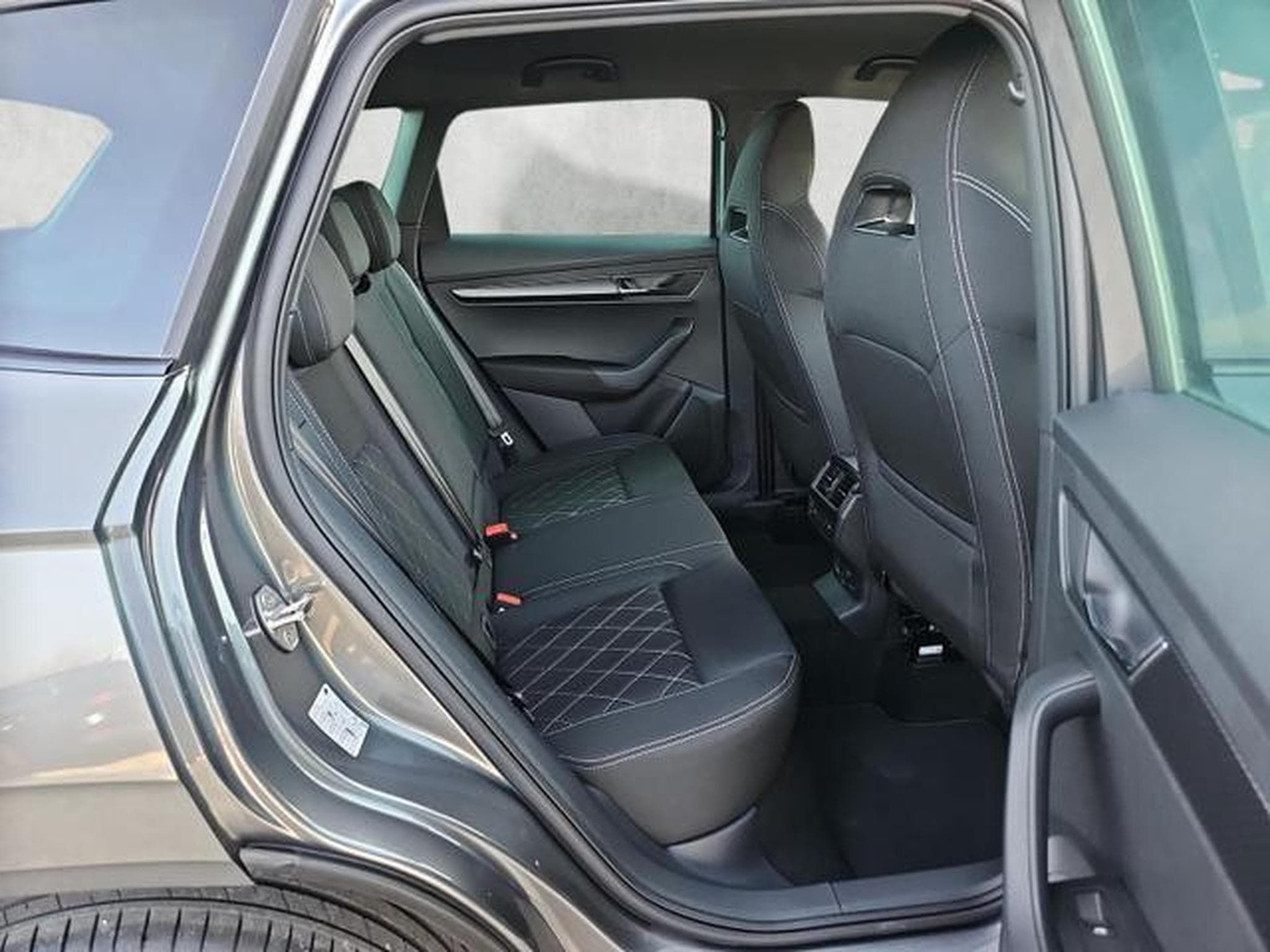 Skoda Karoq Sportline (2026) - Photo 13