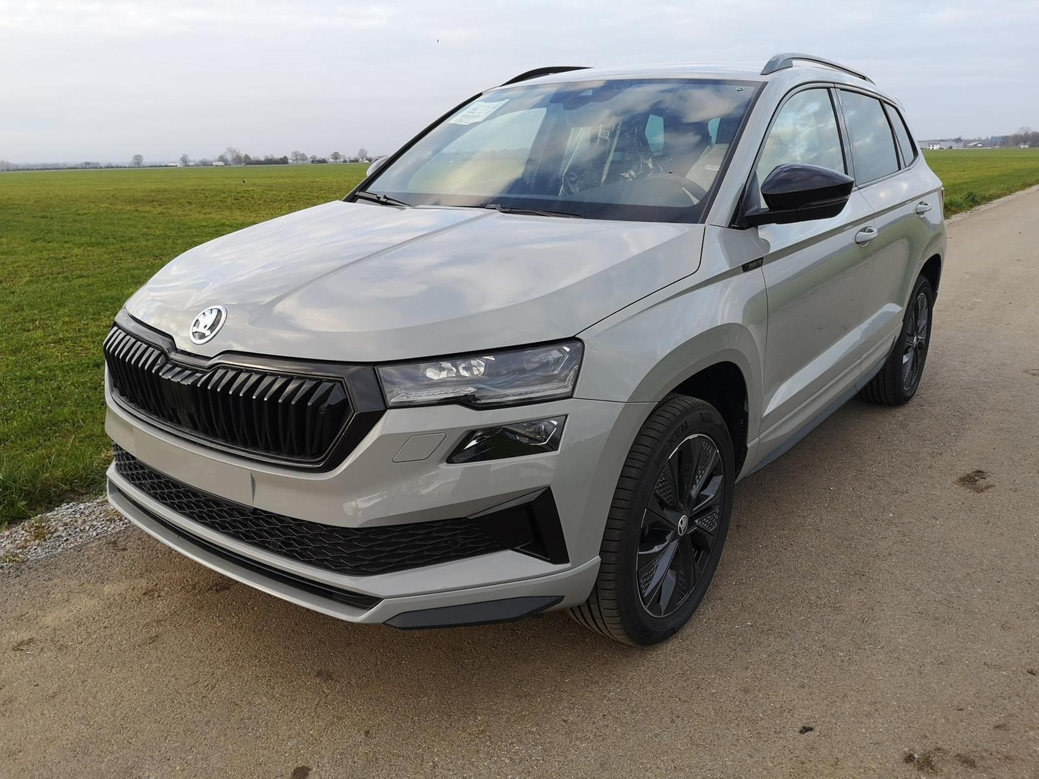 Skoda Karoq Sportline (2026) - Photo 1