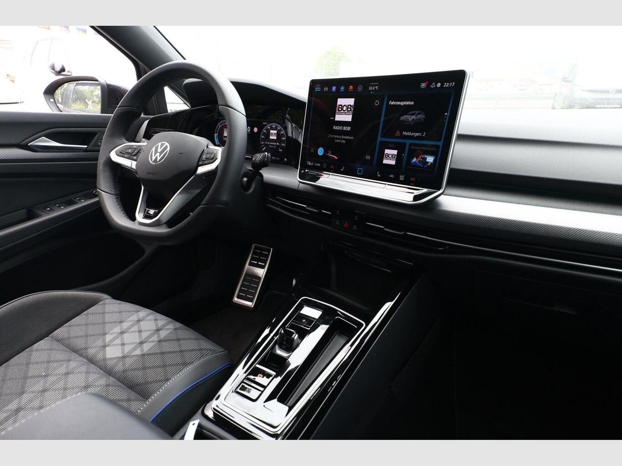 VW Golf Variant R-Line (2026) - Foto 9