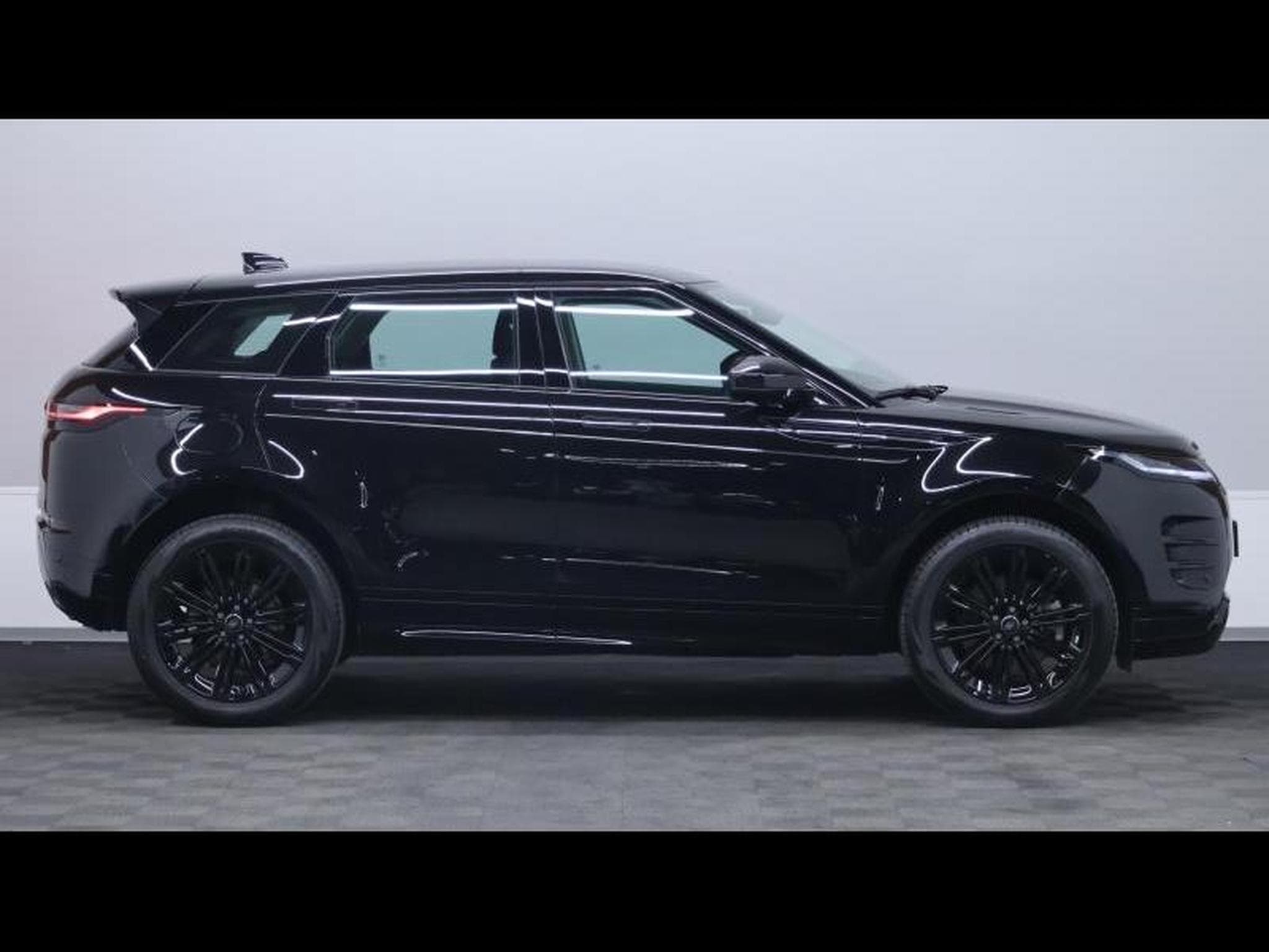Land-Rover Range Rover Evoque P160 Dynamic SE FWD Auto (2025) - Foto 4